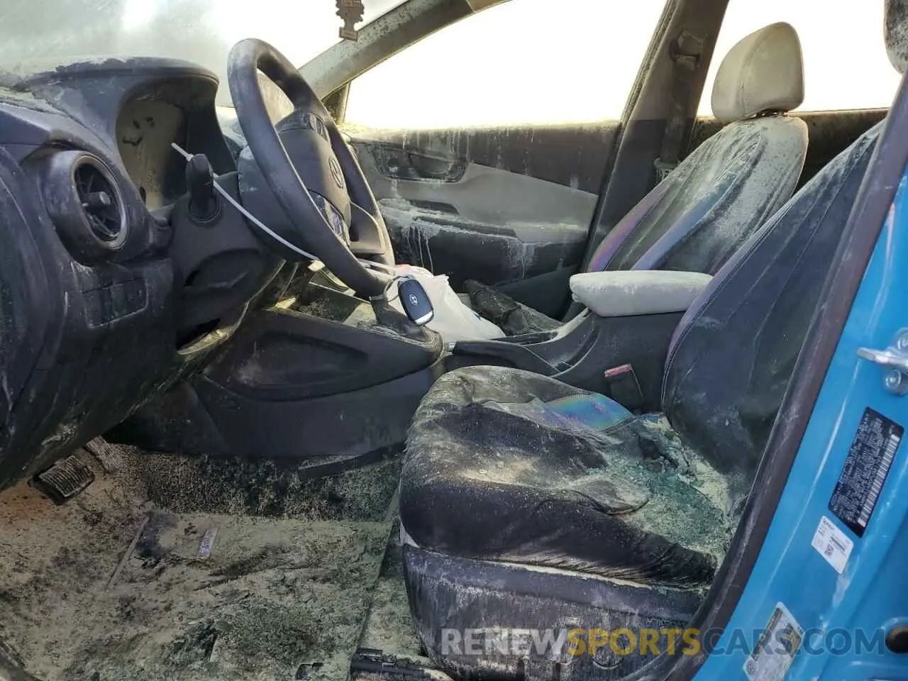 7 Photograph of a damaged car KM8K62AB0PU981299 HYUNDAI KONA 2023
