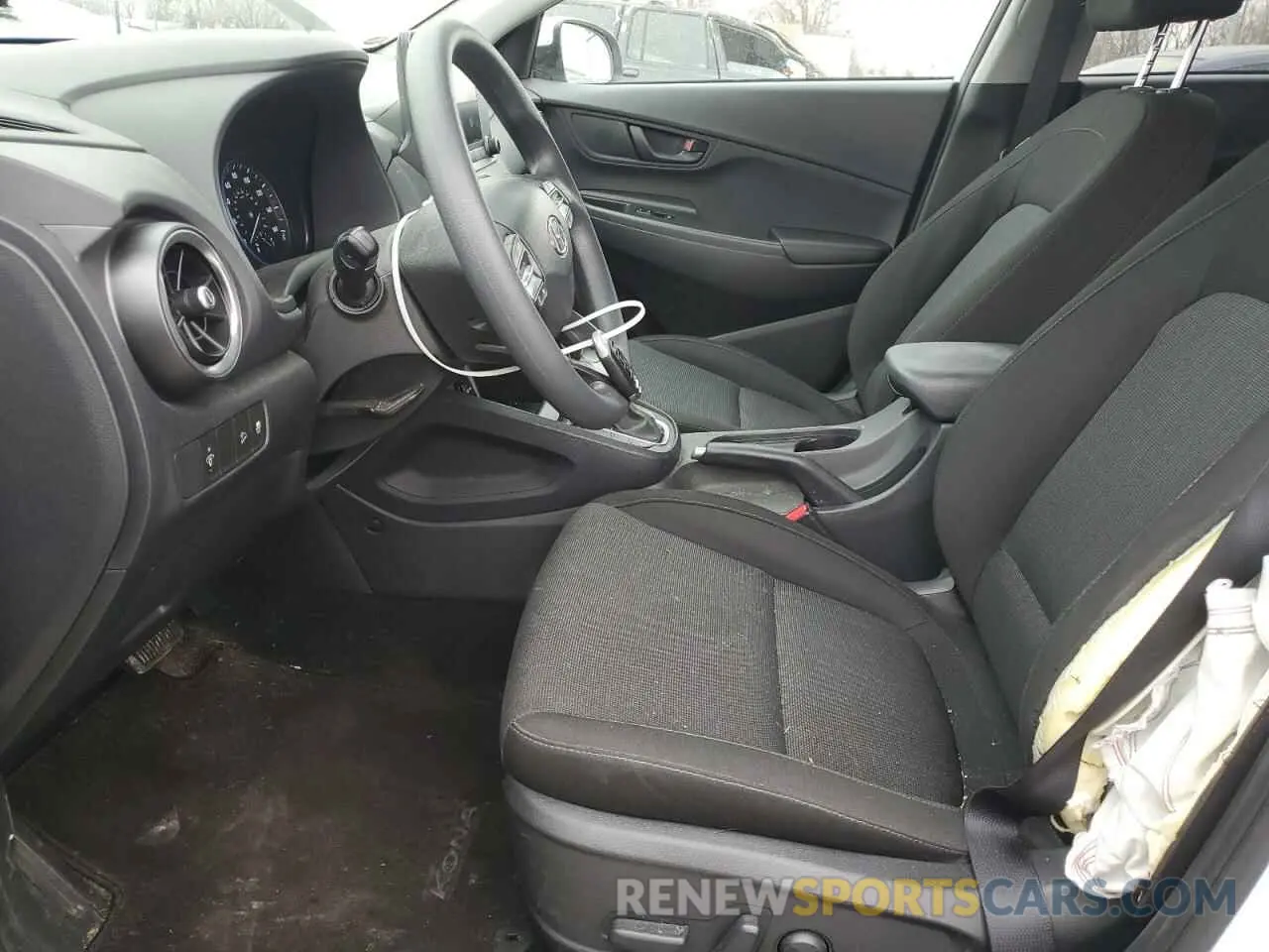 7 Photograph of a damaged car KM8K62AB1PU047801 HYUNDAI KONA 2023