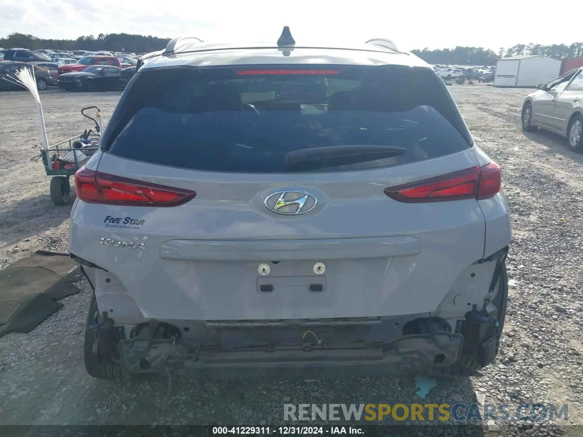 16 Photograph of a damaged car KM8K62AB2PU935487 HYUNDAI KONA 2023