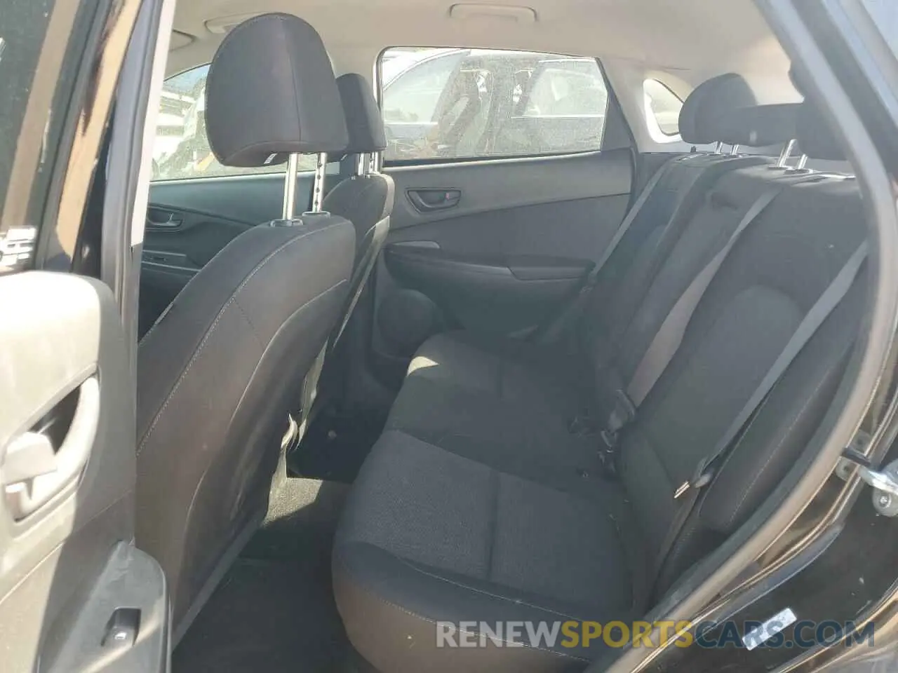 10 Photograph of a damaged car KM8K62AB3PU007848 HYUNDAI KONA 2023