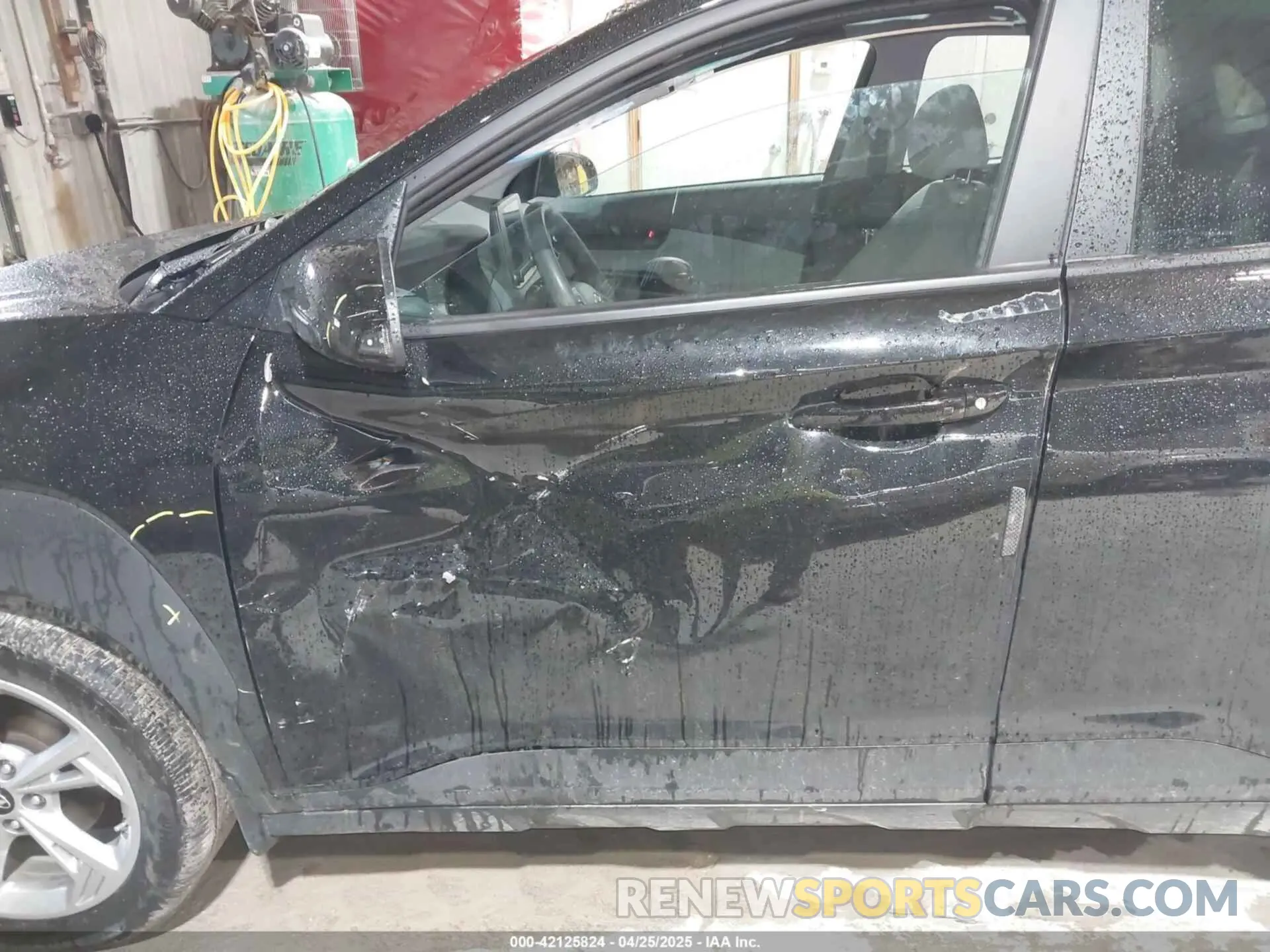 6 Photograph of a damaged car KM8K62AB3PU944716 HYUNDAI KONA 2023