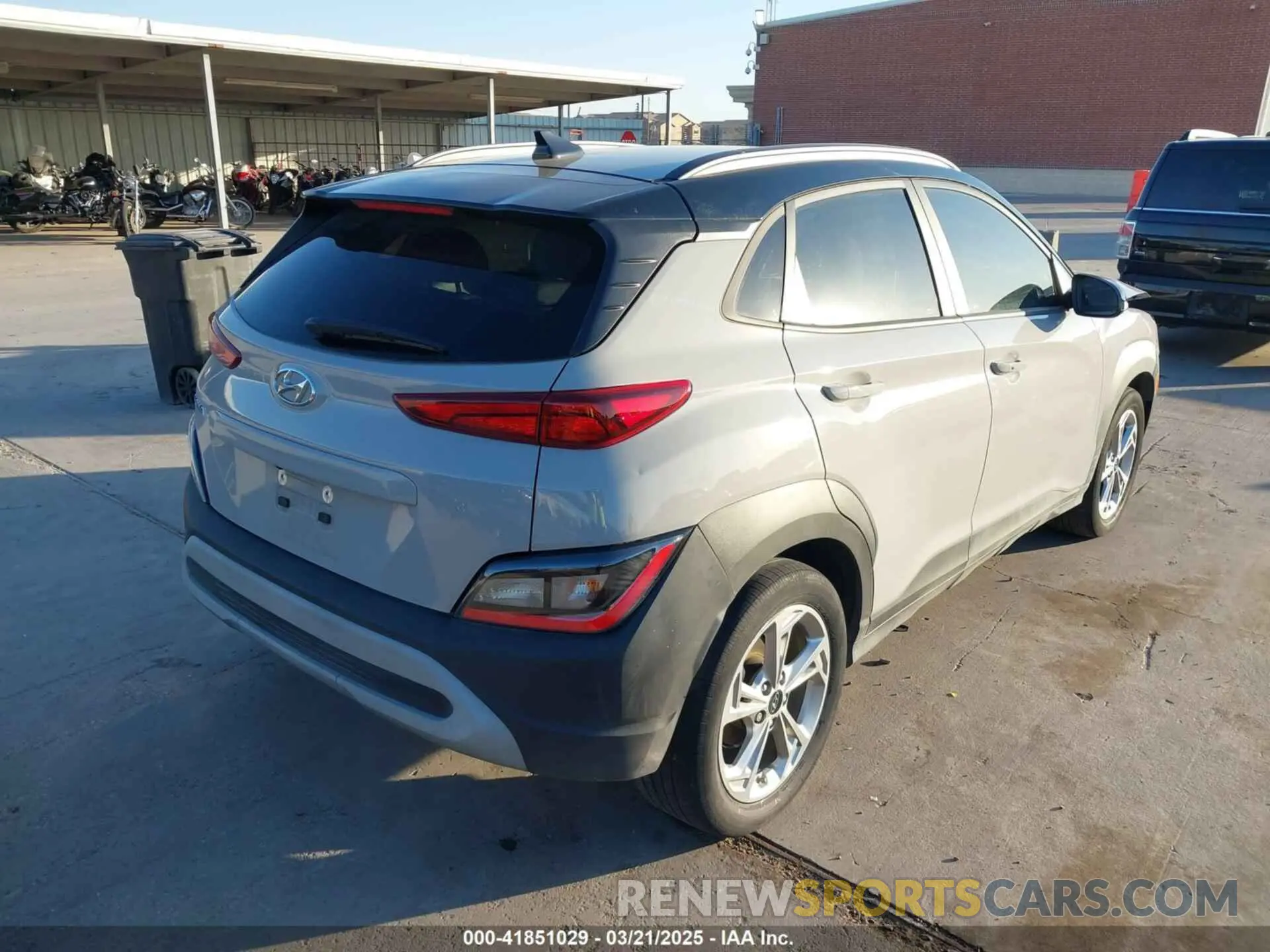 4 Photograph of a damaged car KM8K62AB5PU008497 HYUNDAI KONA 2023
