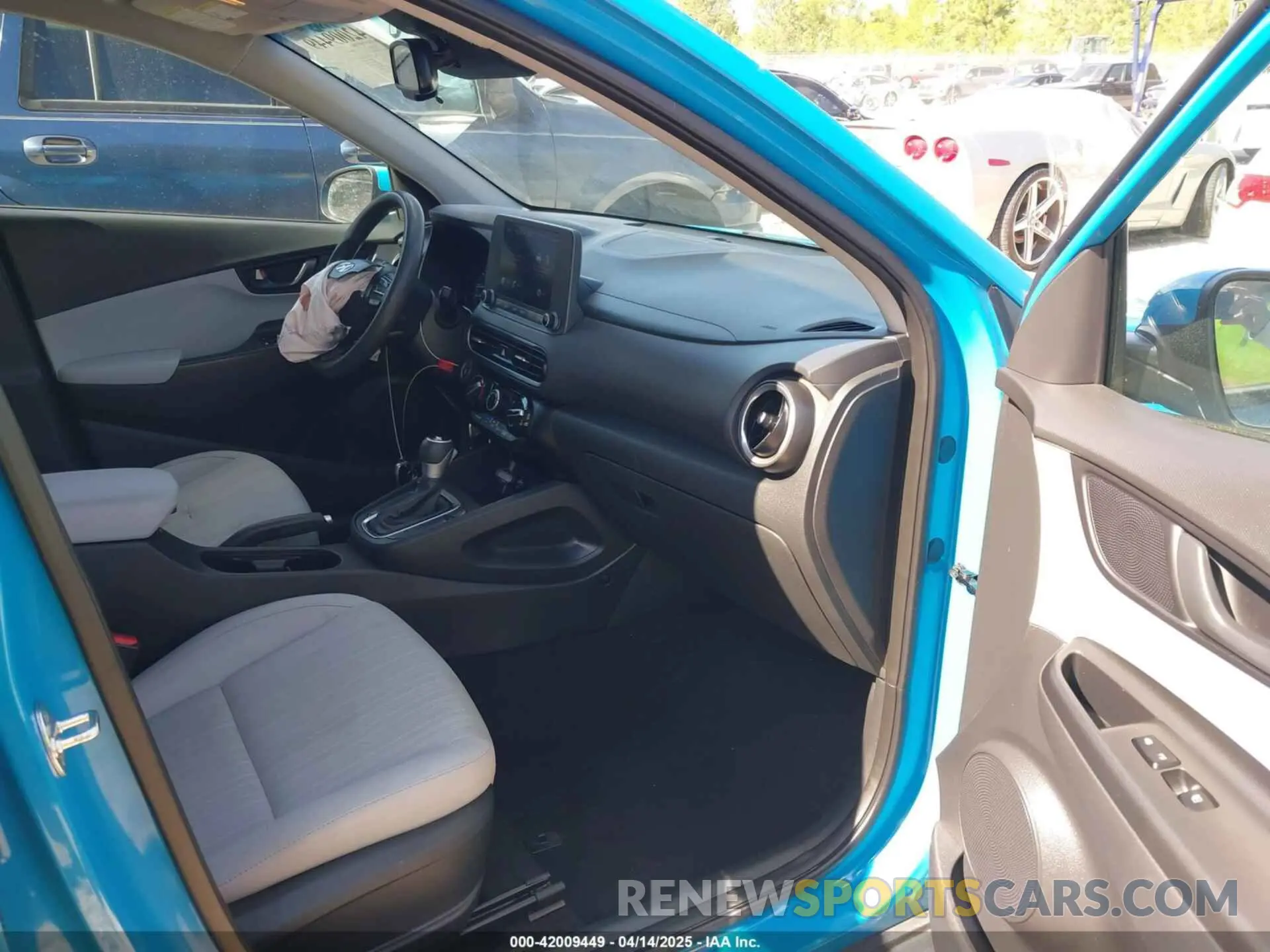 5 Photograph of a damaged car KM8K62AB6PU963843 HYUNDAI KONA 2023