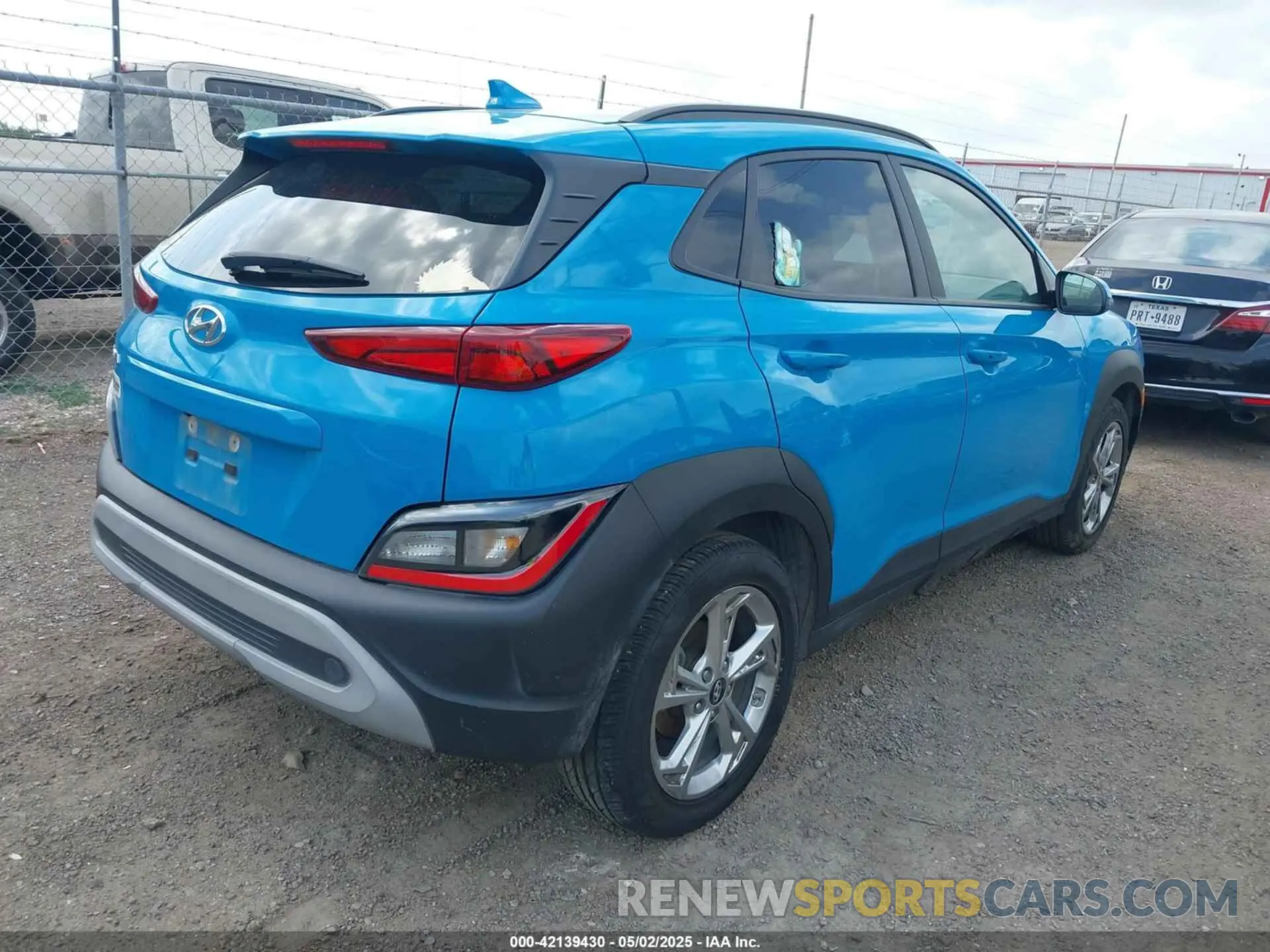 4 Photograph of a damaged car KM8K62AB8PU004377 HYUNDAI KONA 2023
