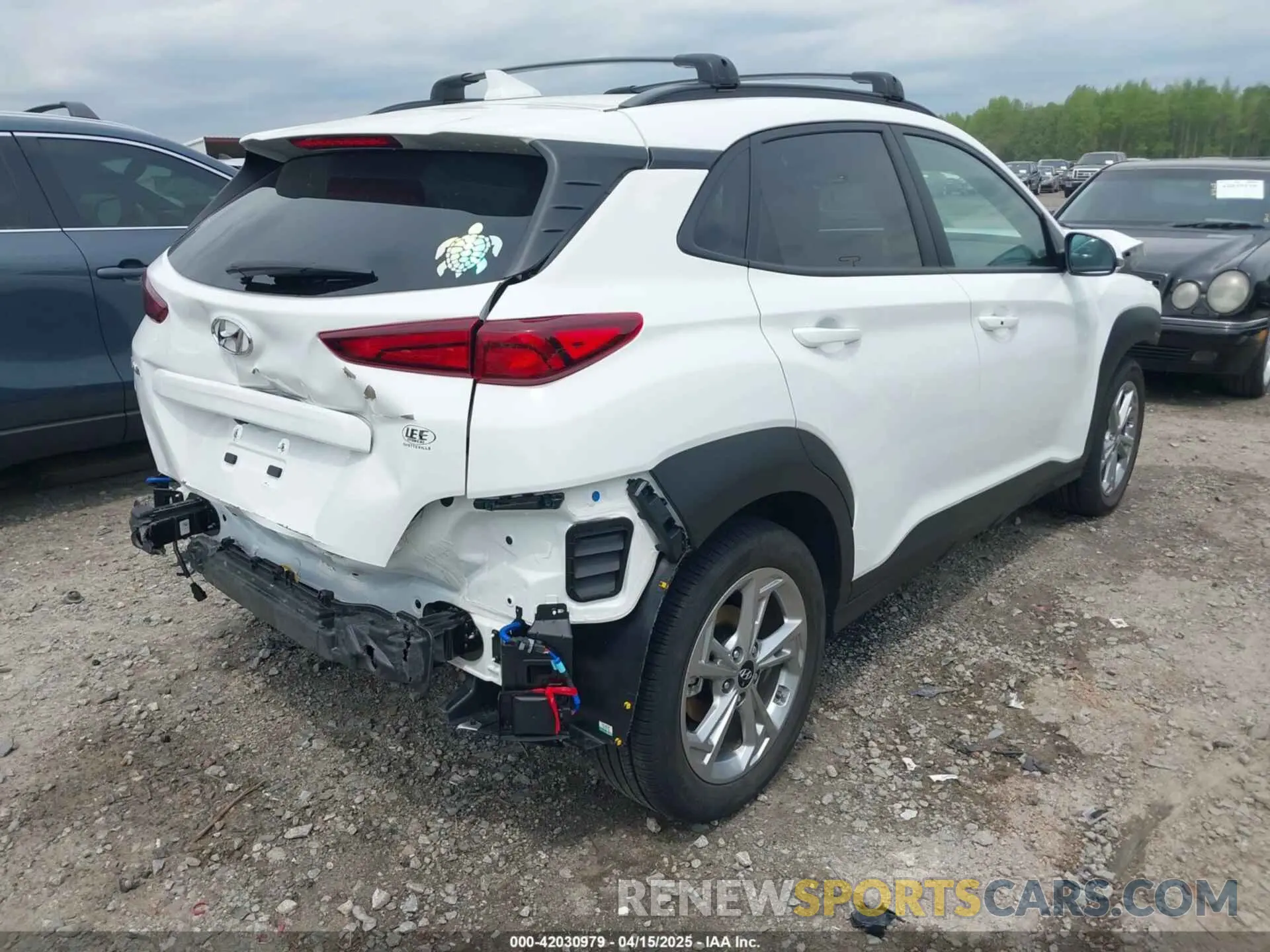 4 Photograph of a damaged car KM8K62AB9PU041695 HYUNDAI KONA 2023