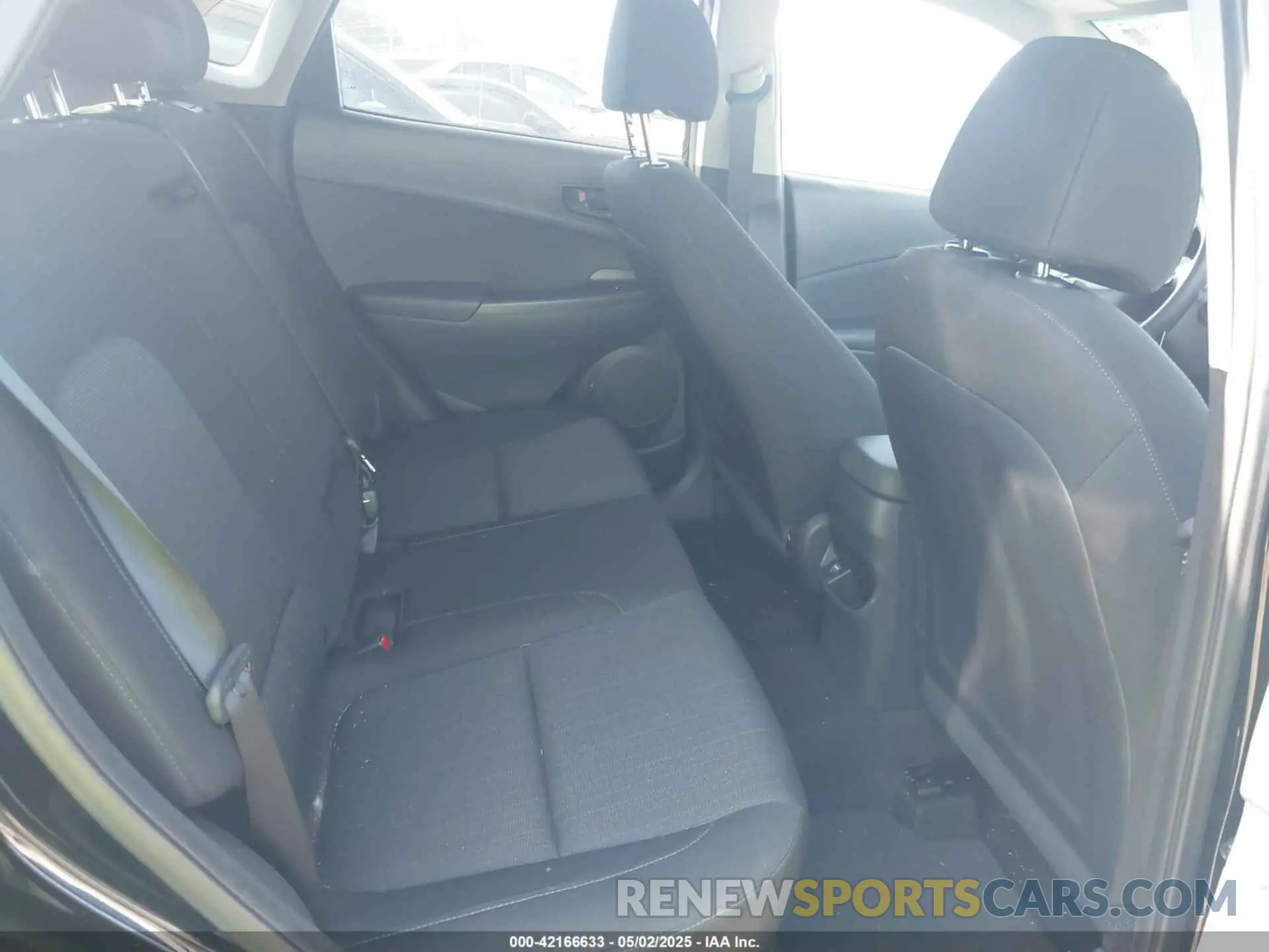 8 Photograph of a damaged car KM8K62ABXPU040491 HYUNDAI KONA 2023