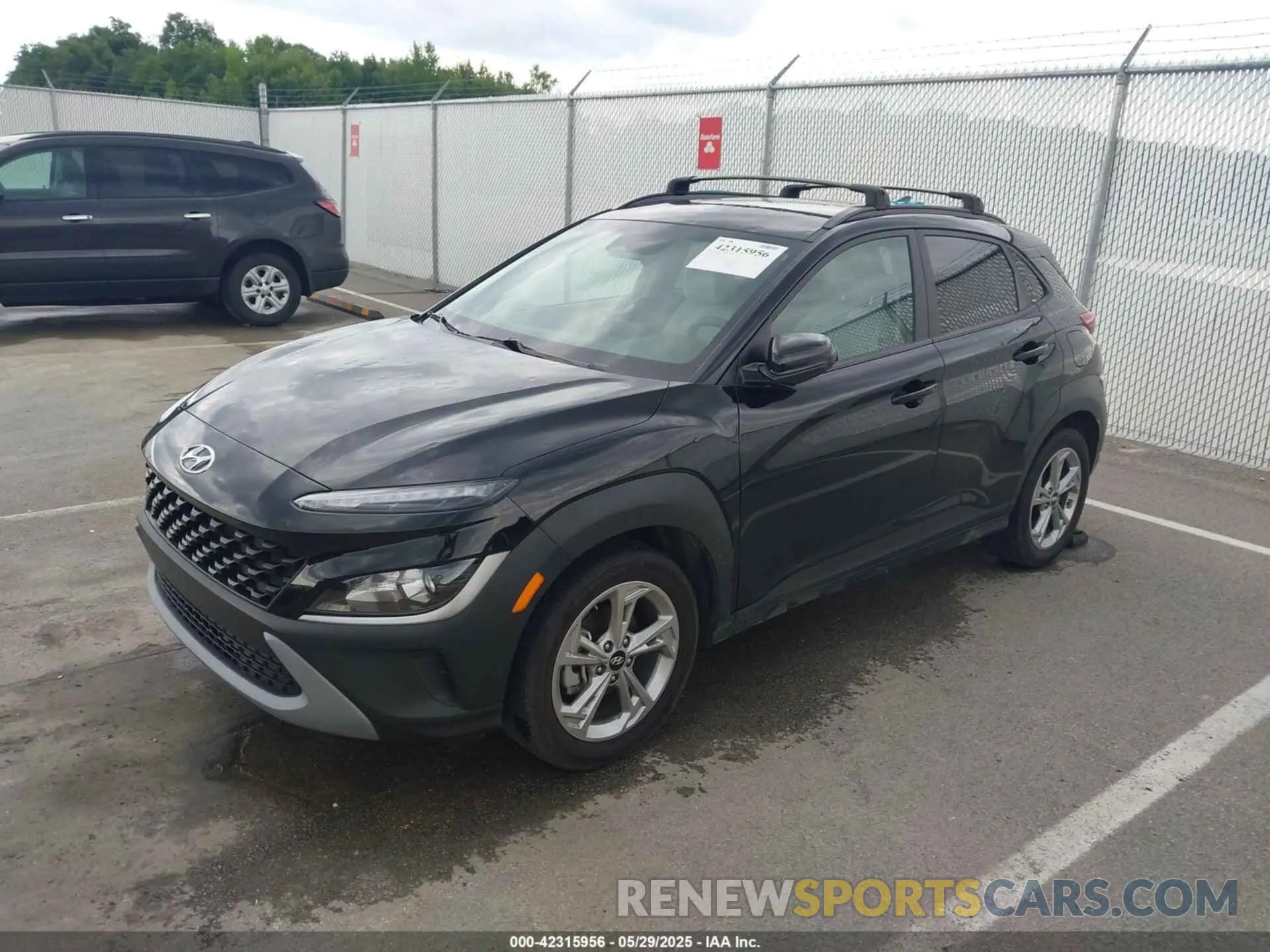2 Photograph of a damaged car KM8K62ABXPU055895 HYUNDAI KONA 2023