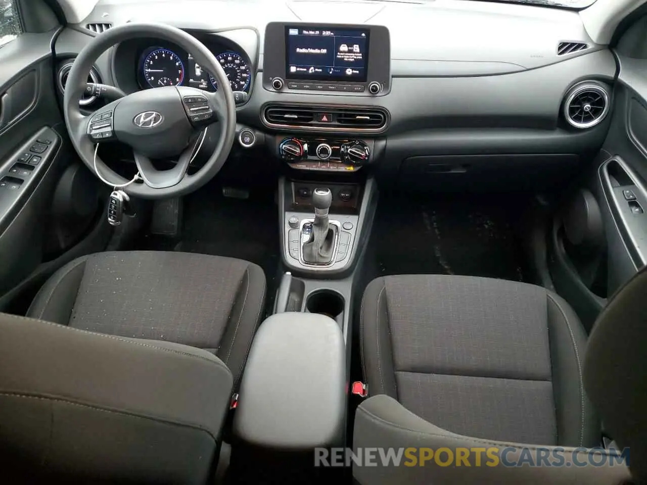 8 Photograph of a damaged car KM8K62ABXPU982833 HYUNDAI KONA 2023