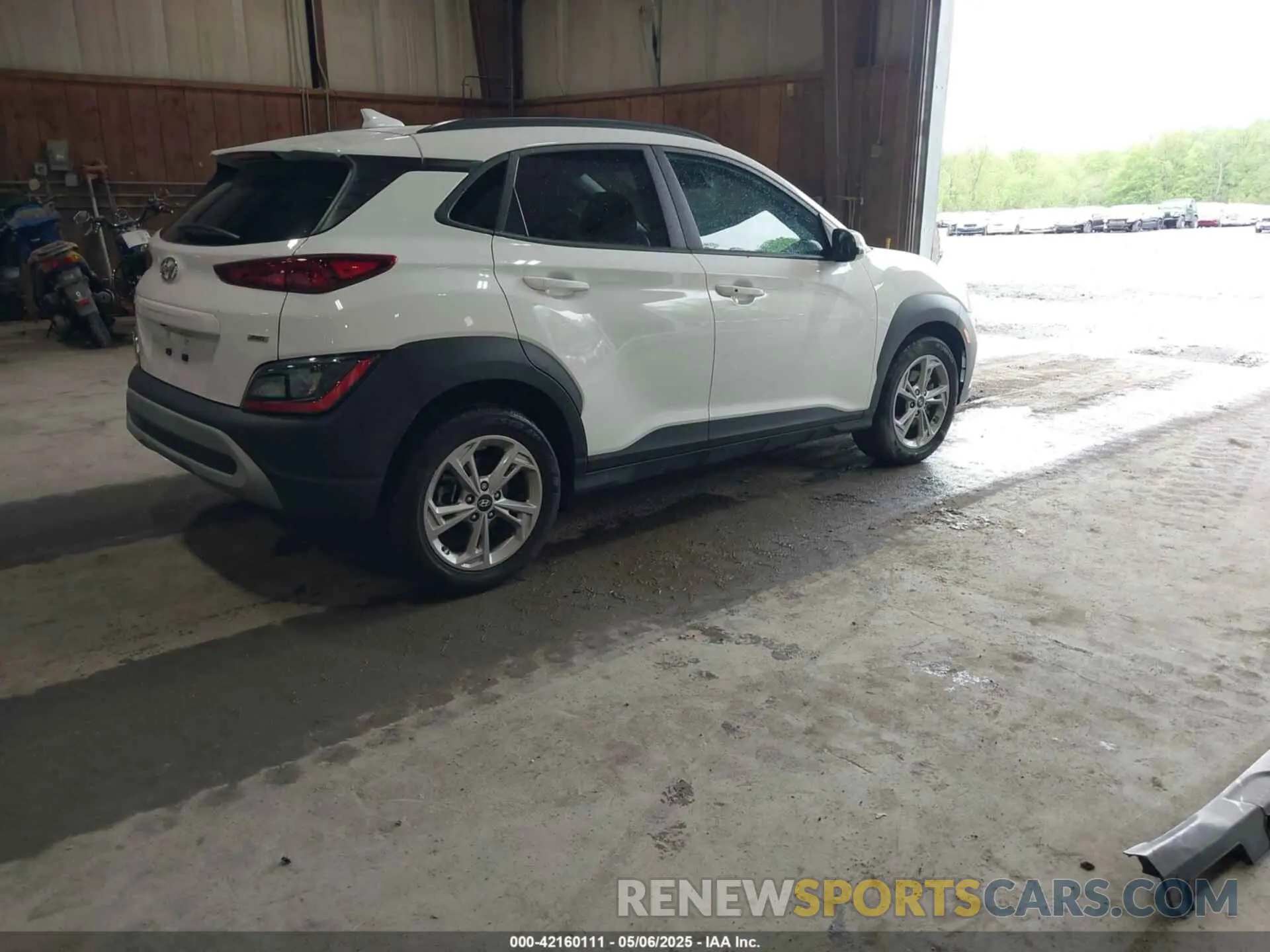 4 Photograph of a damaged car KM8K6CAB0PU954853 HYUNDAI KONA 2023