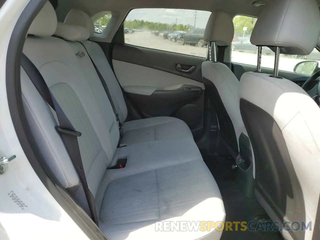 11 Photograph of a damaged car KM8K6CAB1PU977705 HYUNDAI KONA 2023