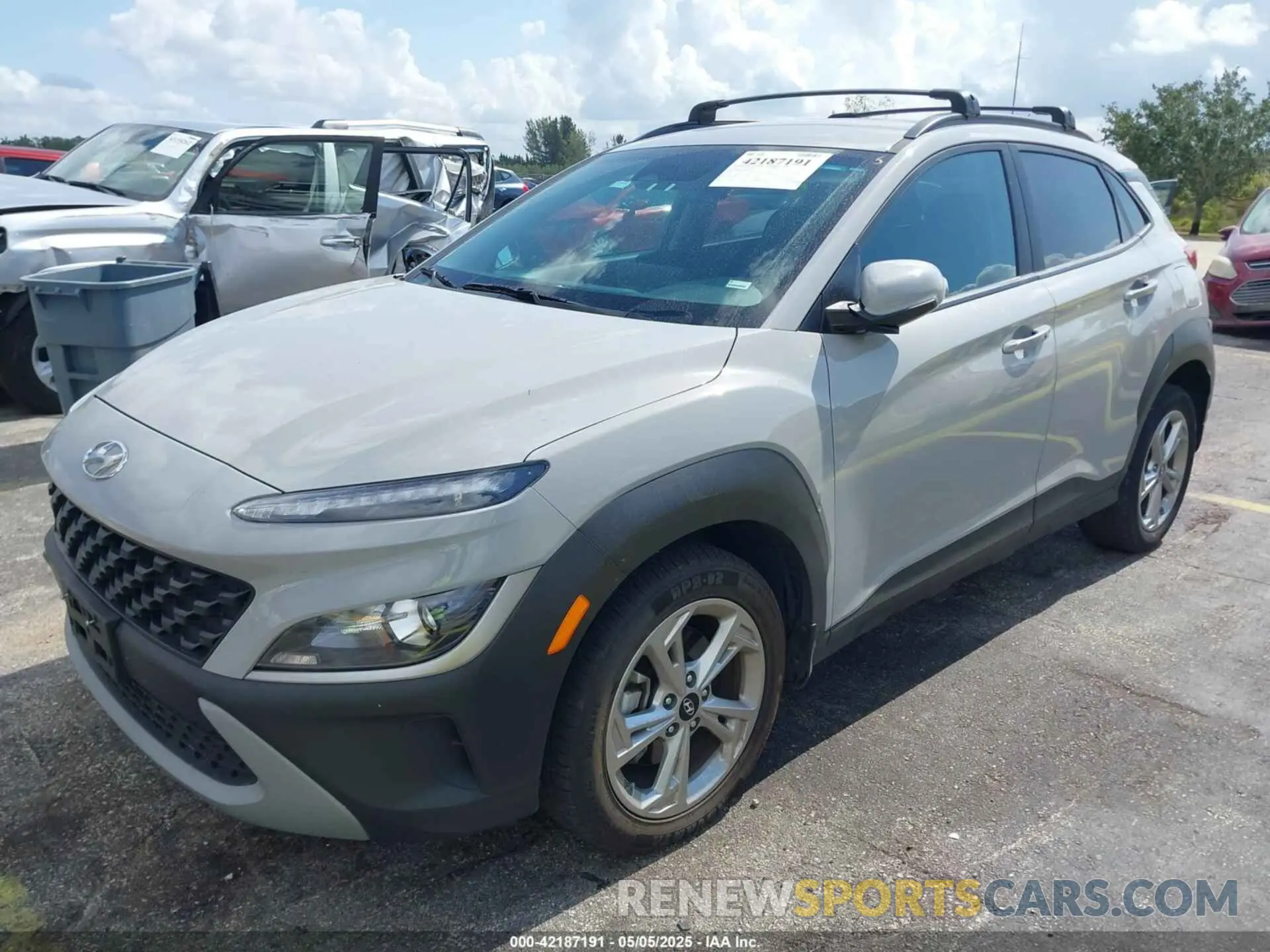 2 Photograph of a damaged car KM8K6CAB3PU062015 HYUNDAI KONA 2023