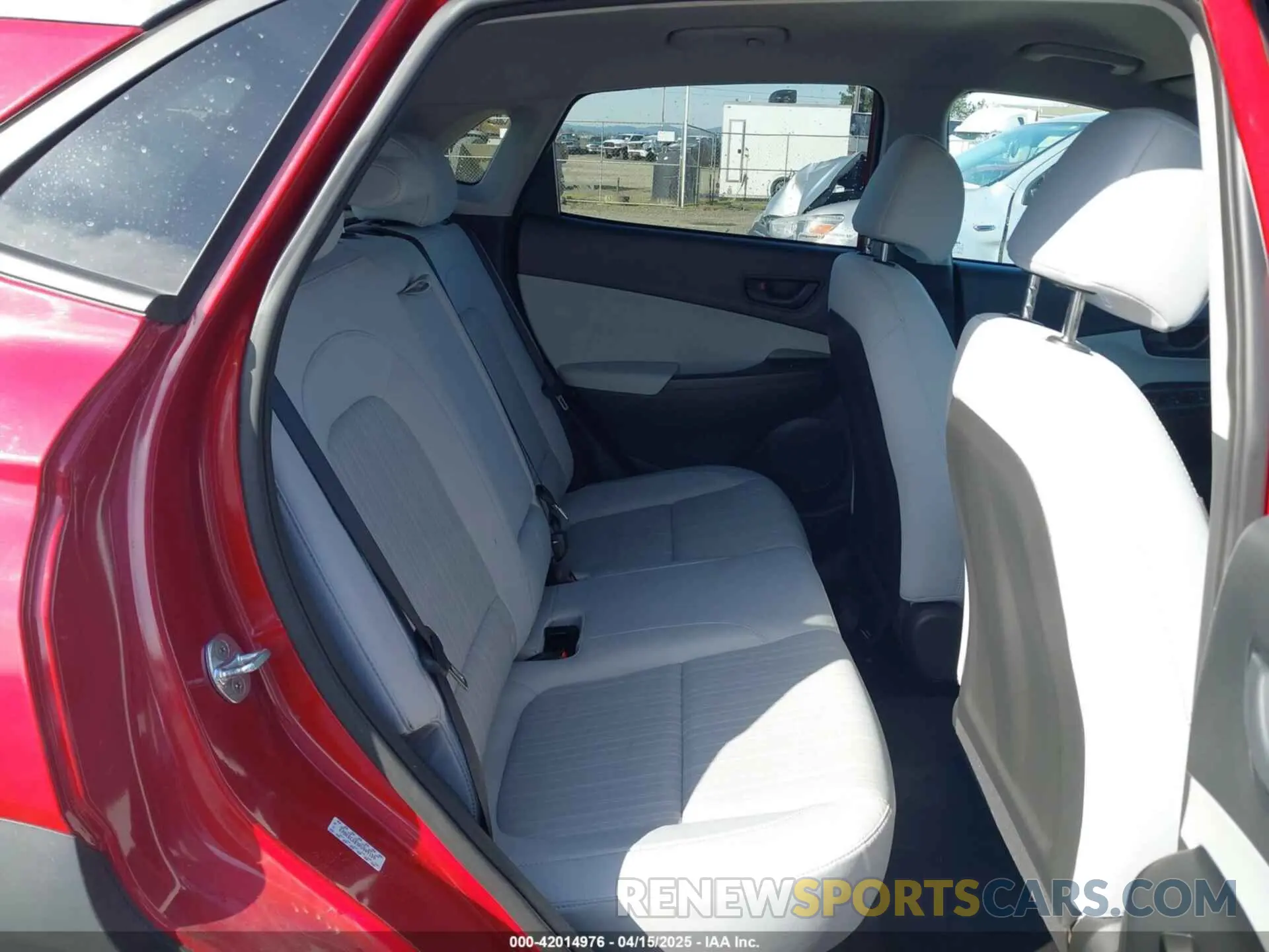 8 Photograph of a damaged car KM8K6CAB3PU949159 HYUNDAI KONA 2023