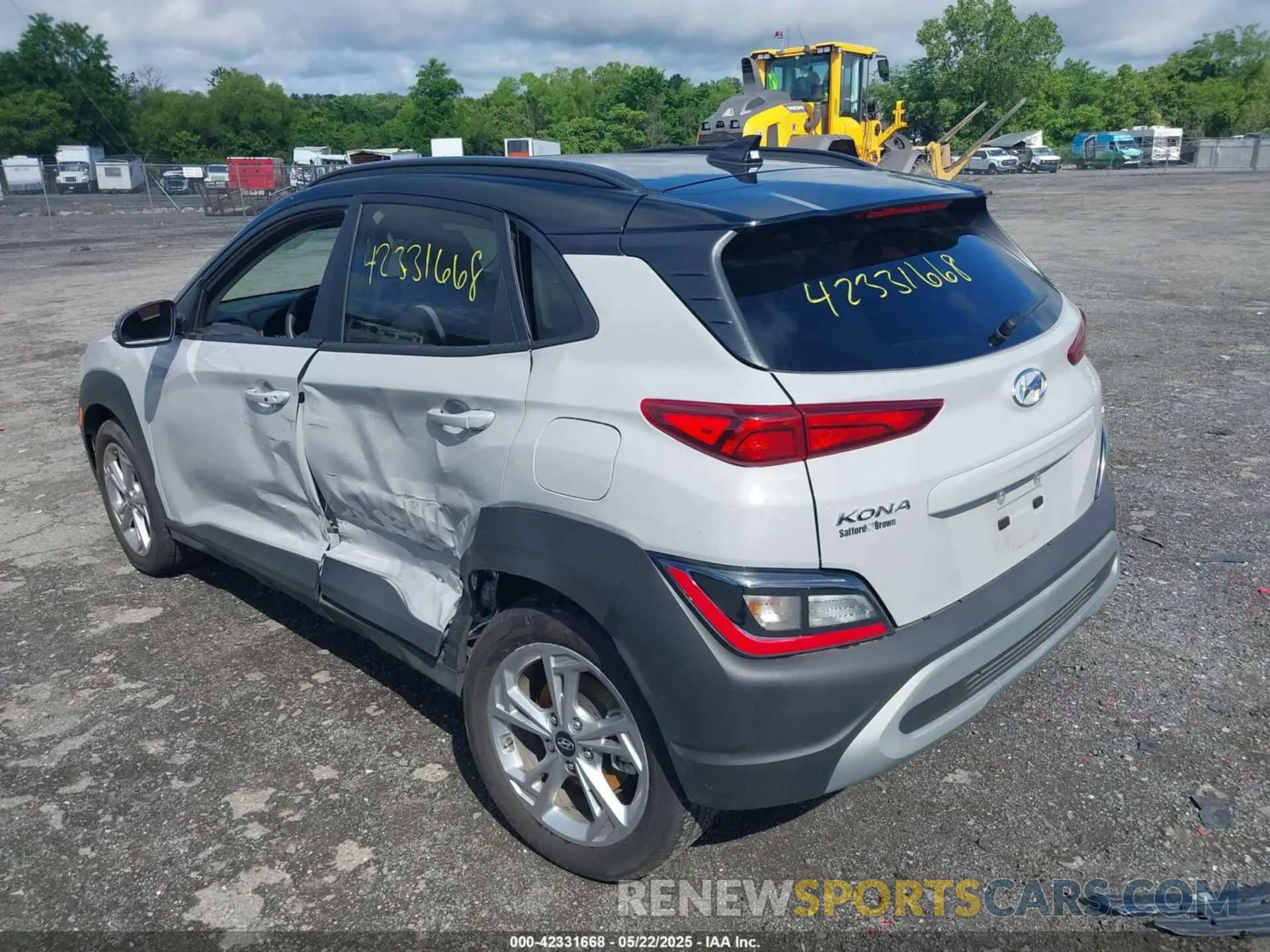 3 Photograph of a damaged car KM8K6CAB3PU993274 HYUNDAI KONA 2023