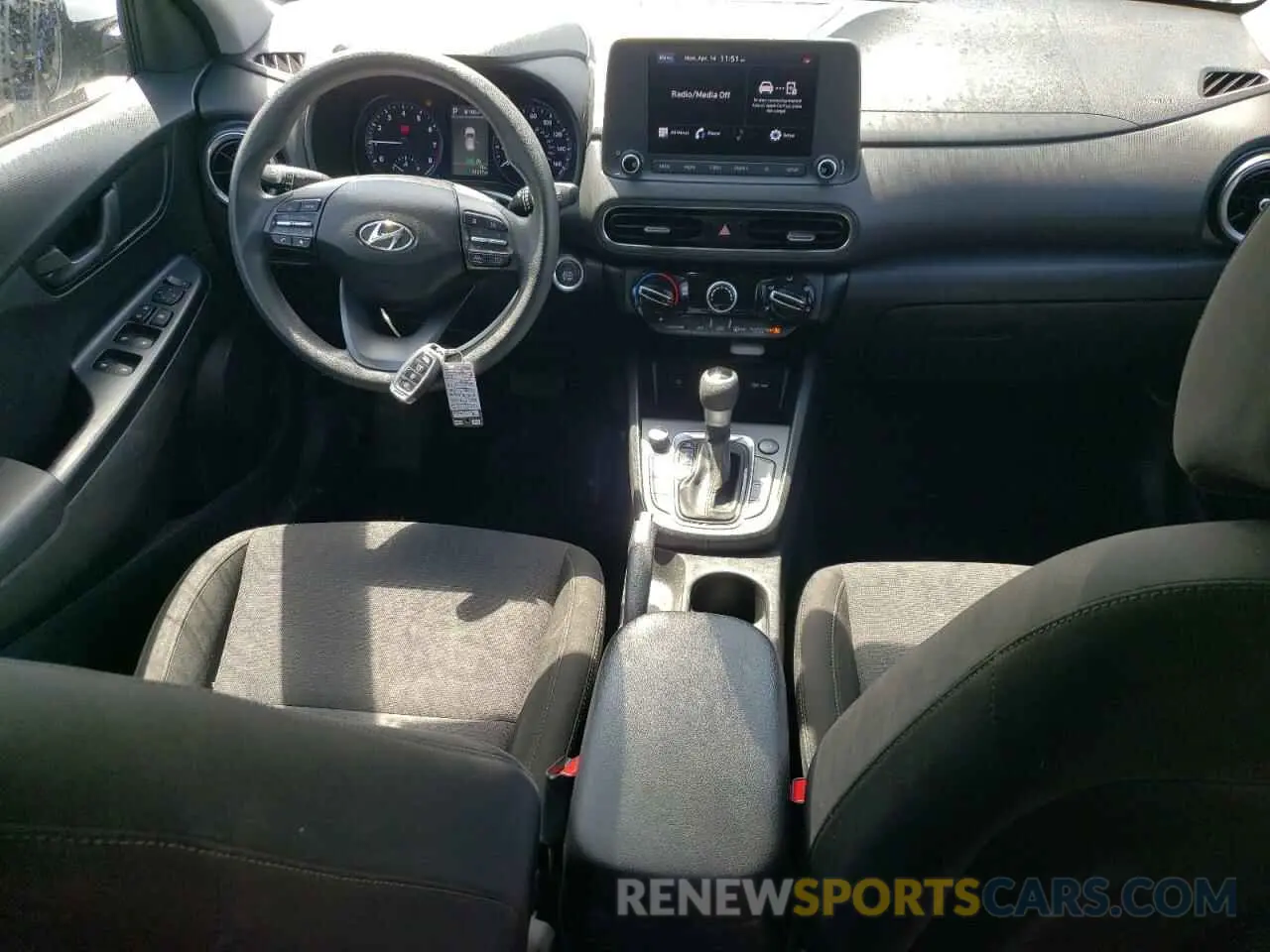 8 Photograph of a damaged car KM8K6CAB3PU997406 HYUNDAI KONA 2023