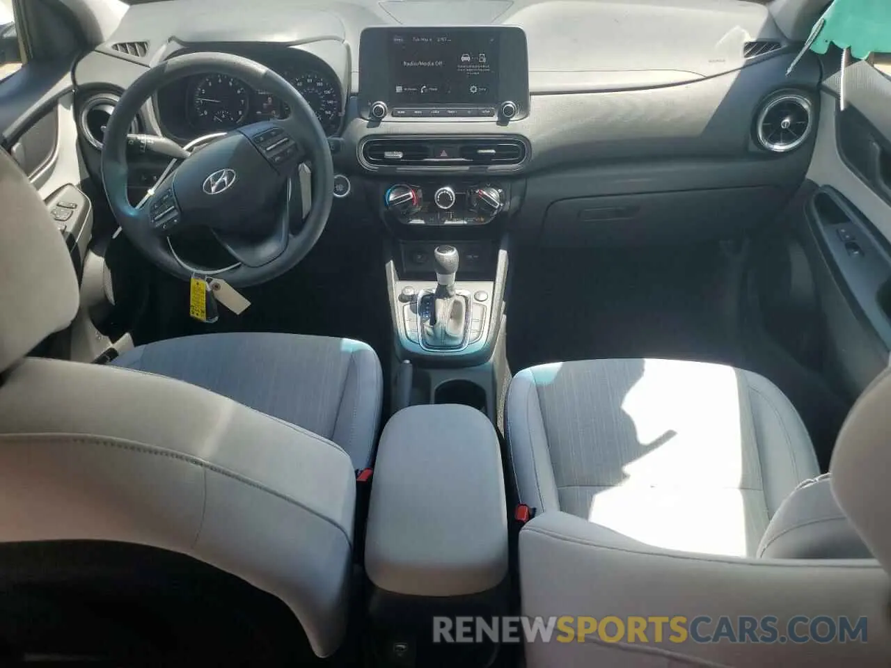 8 Photograph of a damaged car KM8K6CAB5PU063182 HYUNDAI KONA 2023