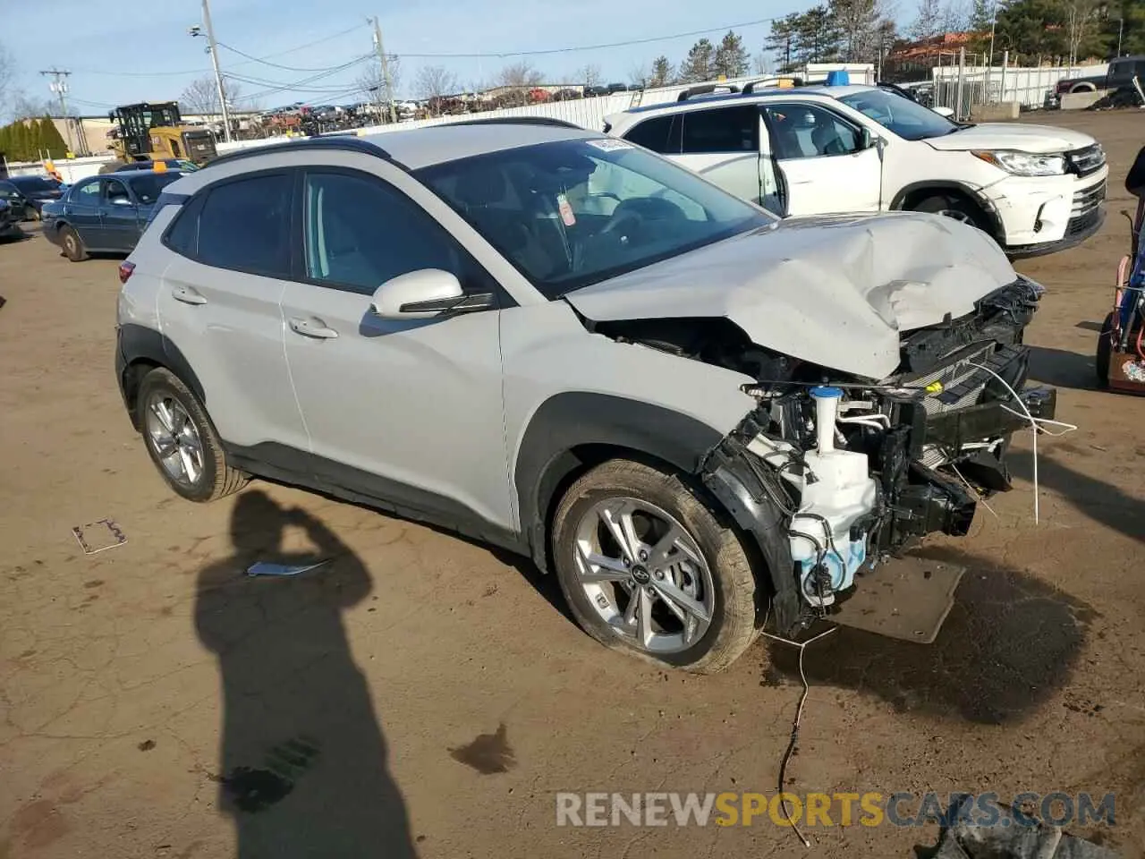 4 Photograph of a damaged car KM8K6CAB6PU979014 HYUNDAI KONA 2023