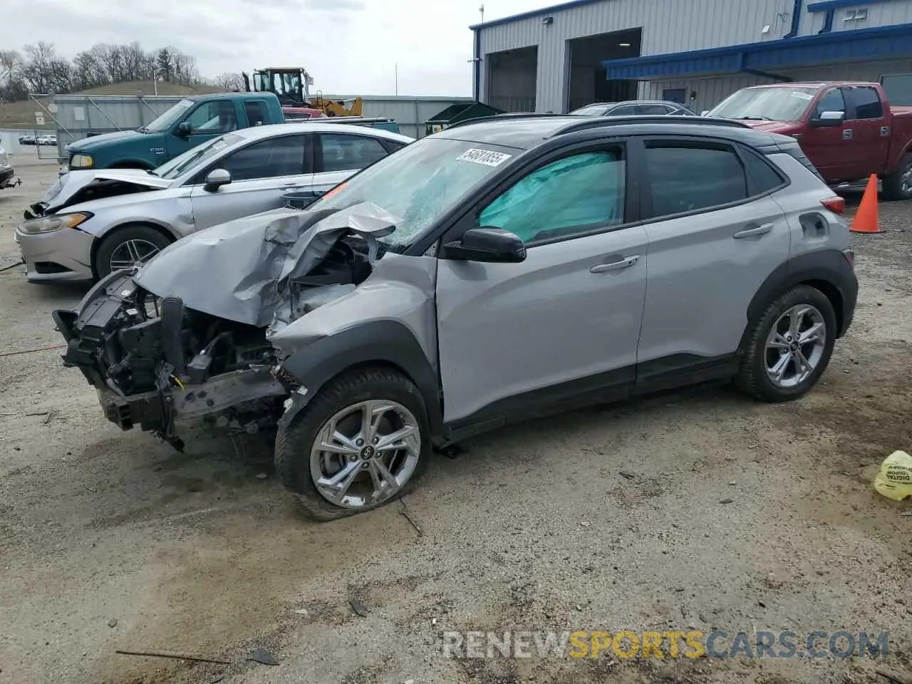 1 Photograph of a damaged car KM8K6CAB7PU007275 HYUNDAI KONA 2023