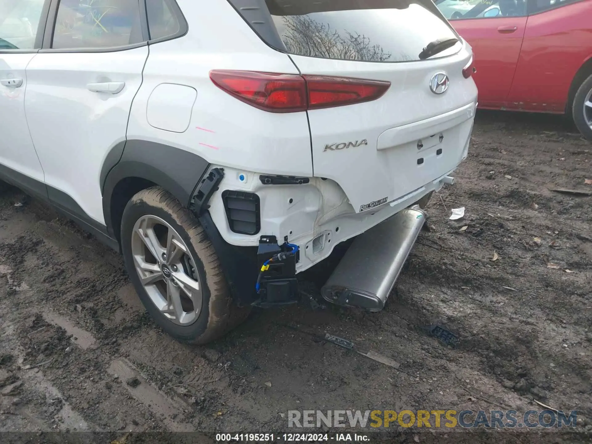 19 Photograph of a damaged car KM8K6CAB8PU051656 HYUNDAI KONA 2023