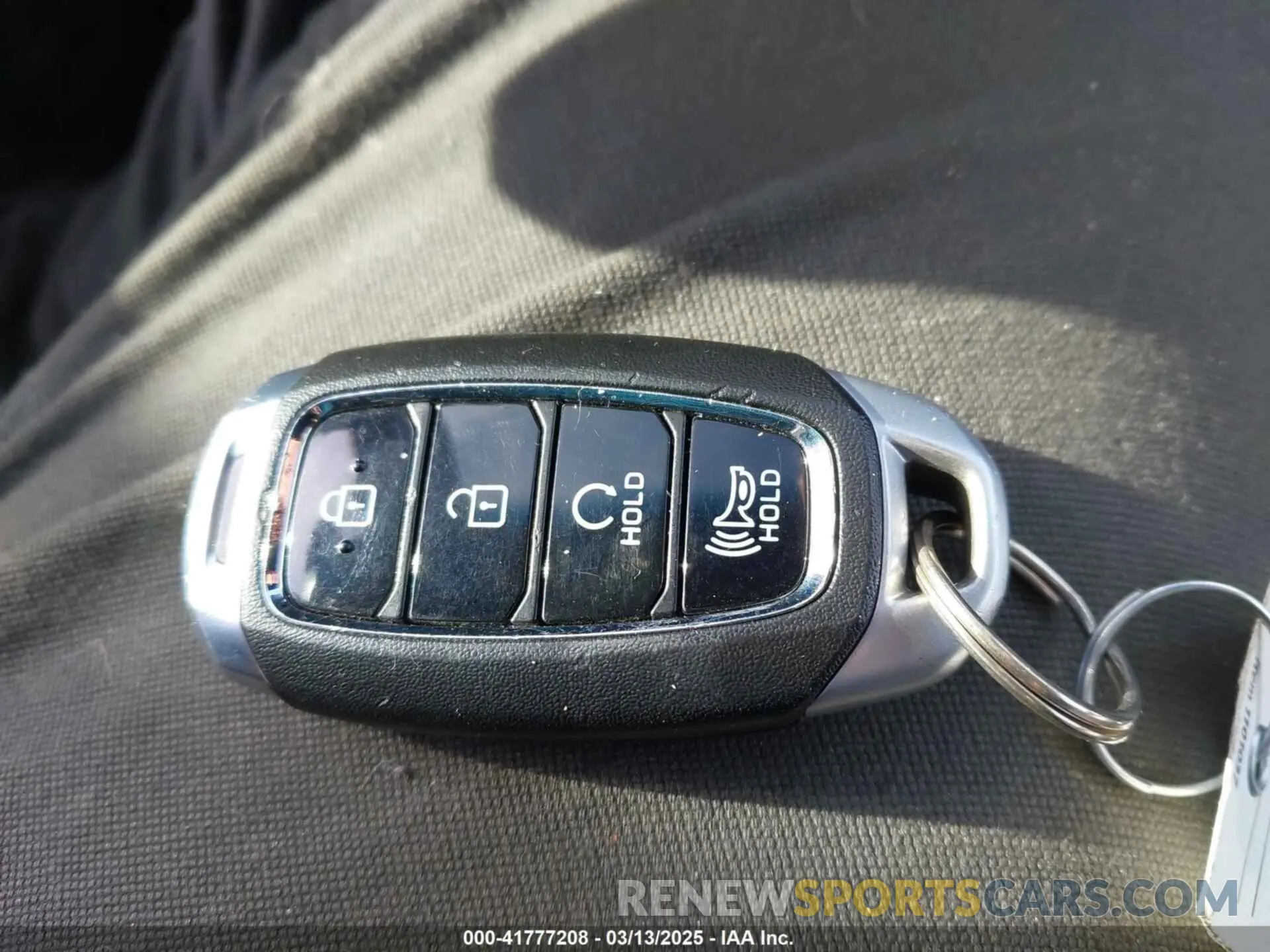 11 Photograph of a damaged car KM8K6CAB8PU981606 HYUNDAI KONA 2023