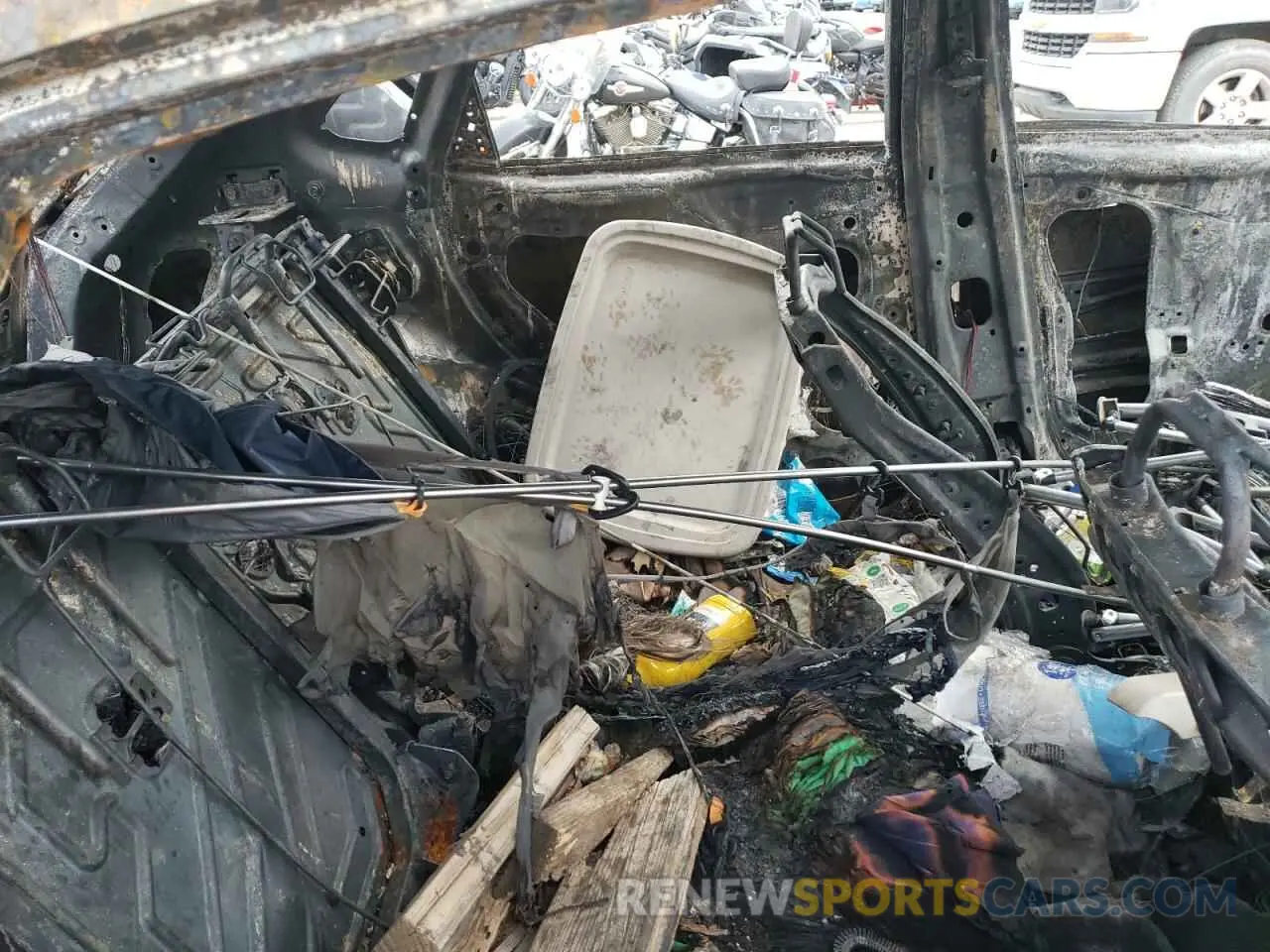 10 Photograph of a damaged car KM8K6CAB9PU019296 HYUNDAI KONA 2023