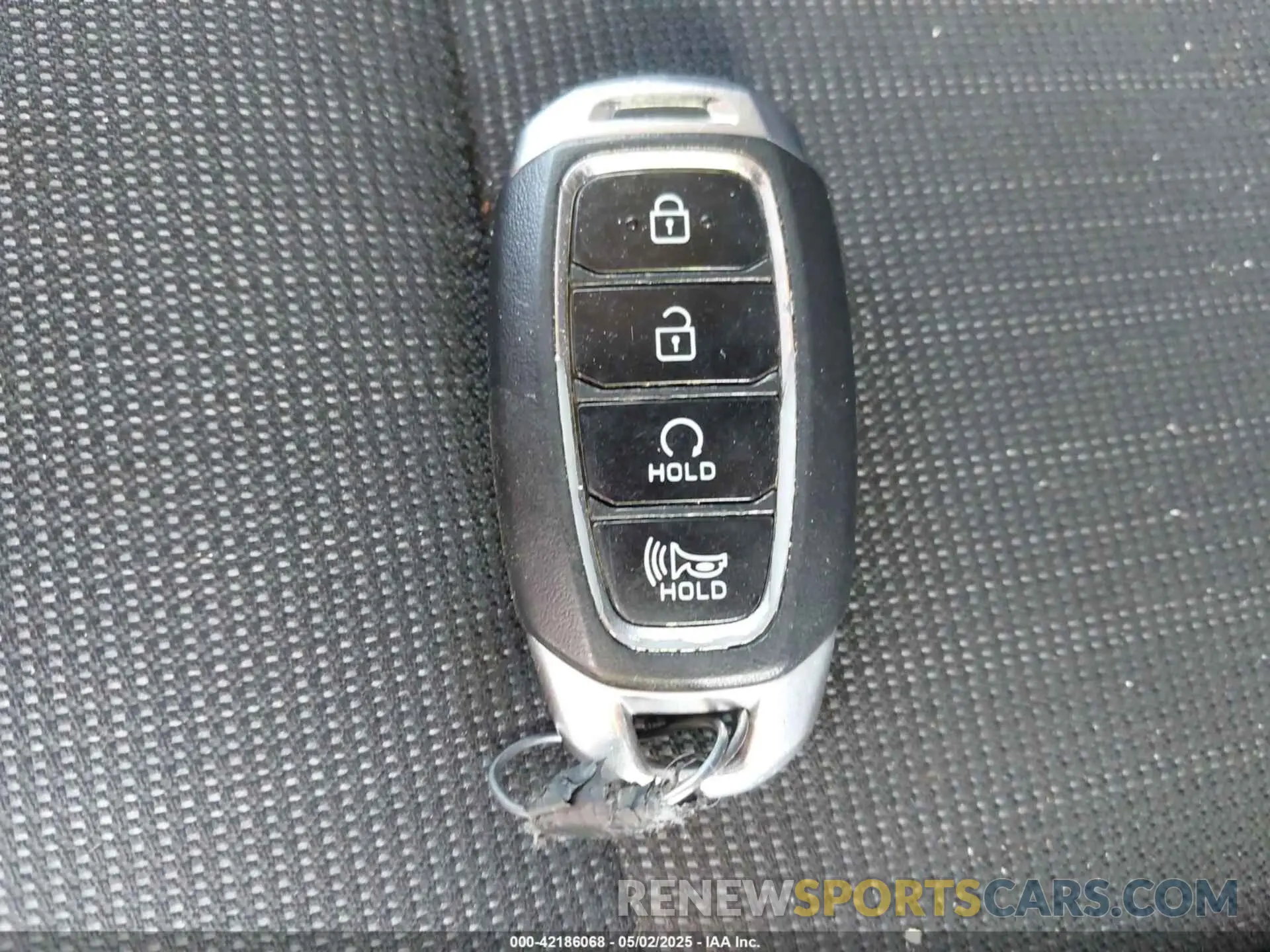 11 Photograph of a damaged car KM8K6CAB9PU054291 HYUNDAI KONA 2023