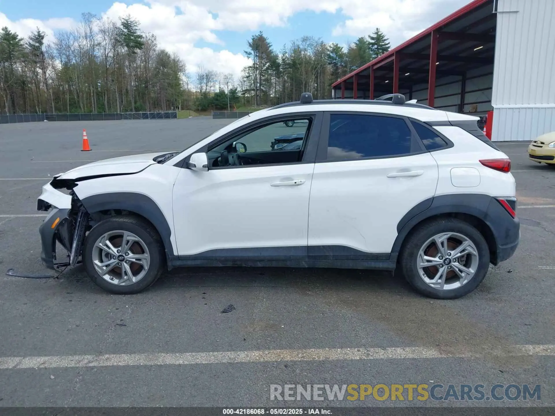 14 Photograph of a damaged car KM8K6CAB9PU054291 HYUNDAI KONA 2023