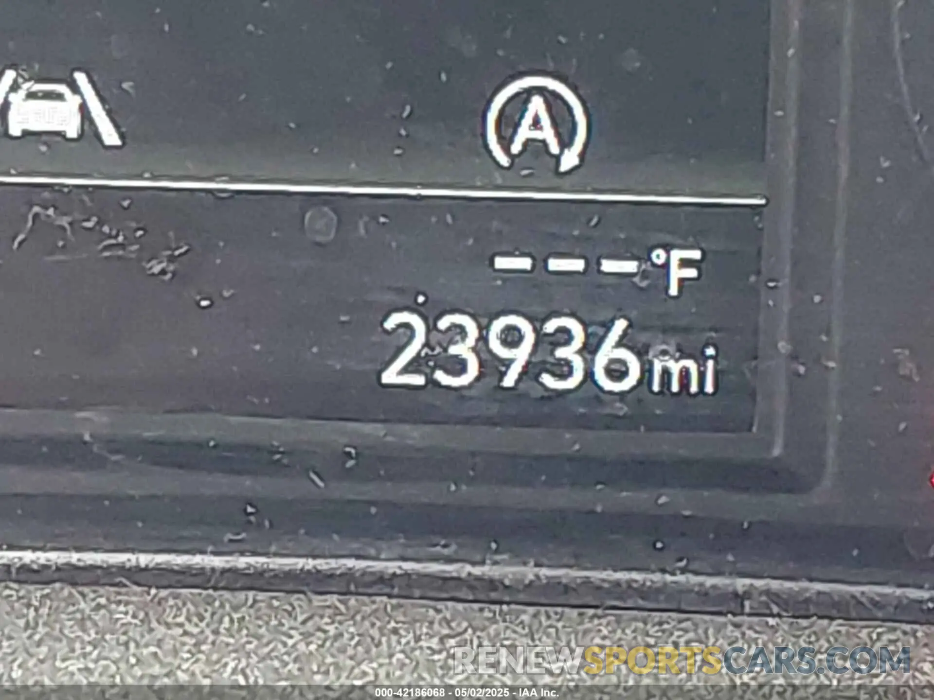 15 Photograph of a damaged car KM8K6CAB9PU054291 HYUNDAI KONA 2023