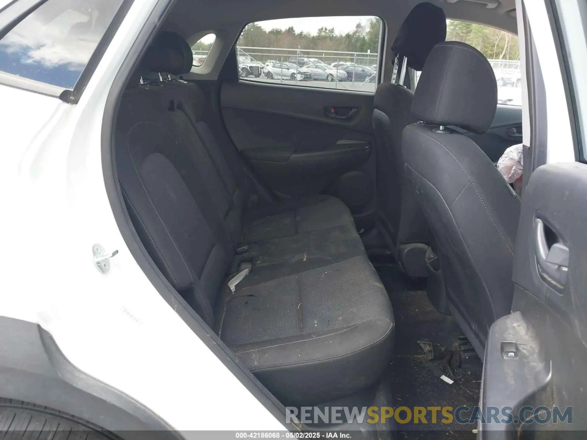 8 Photograph of a damaged car KM8K6CAB9PU054291 HYUNDAI KONA 2023