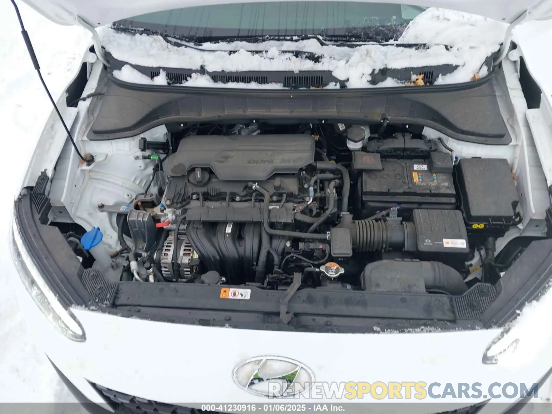 10 Photograph of a damaged car KM8K6CABXPU049603 HYUNDAI KONA 2023