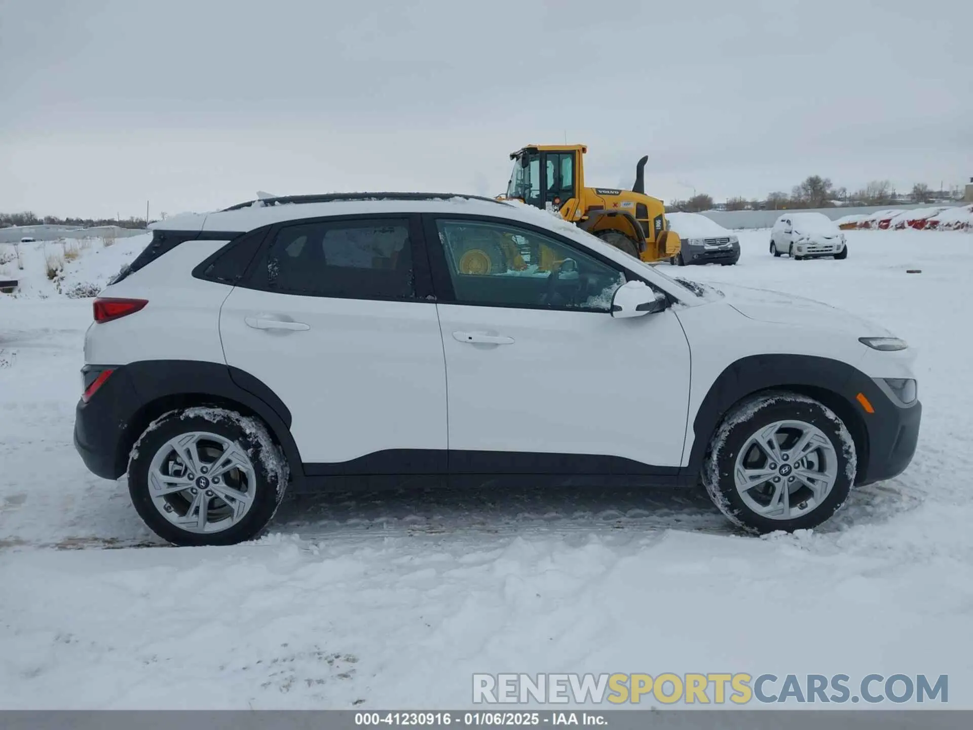 13 Photograph of a damaged car KM8K6CABXPU049603 HYUNDAI KONA 2023