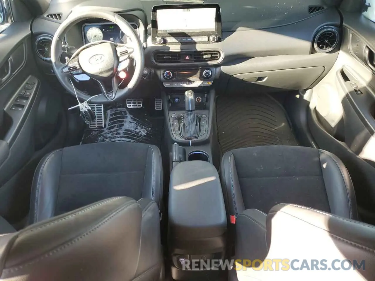 8 Photograph of a damaged car KM8KH3AC0PU008061 HYUNDAI KONA 2023