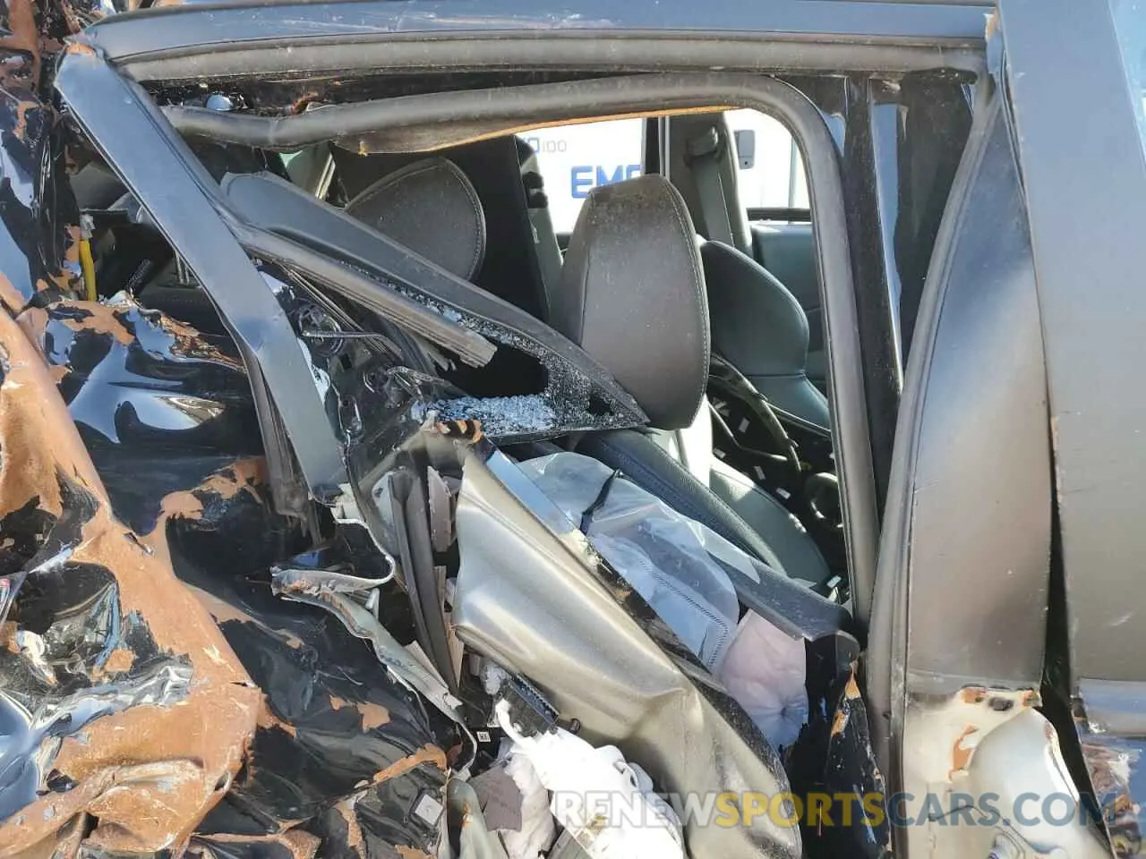 10 Photograph of a damaged car KM8KH3ACXPU011517 HYUNDAI KONA 2023