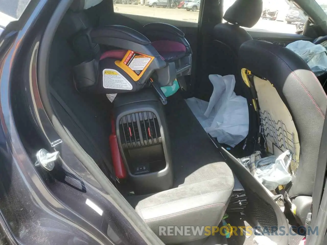 11 Photograph of a damaged car KM8HA3A31RU051891 HYUNDAI KONA 2024