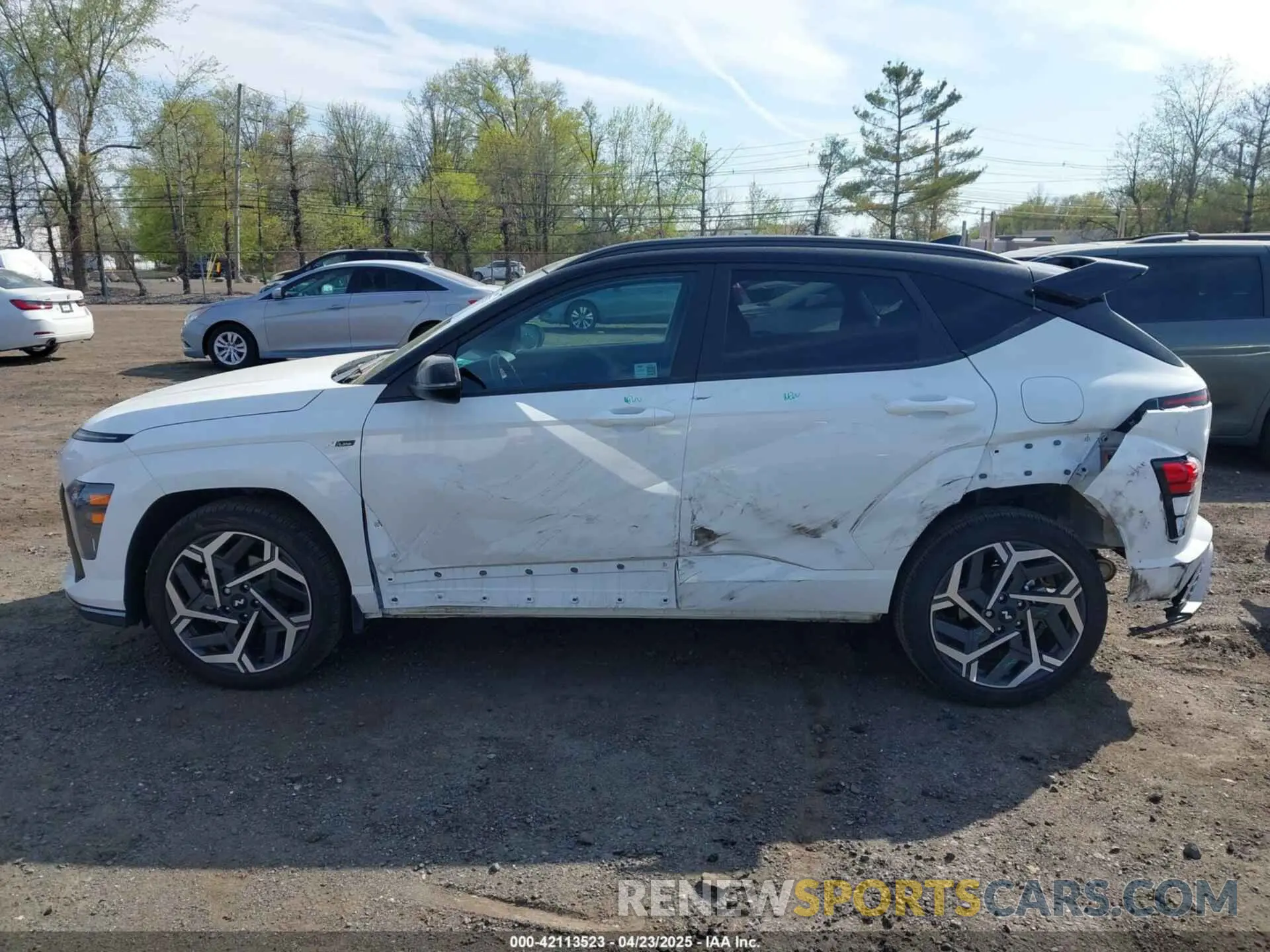 15 Photograph of a damaged car KM8HA3A32RU111242 HYUNDAI KONA 2024