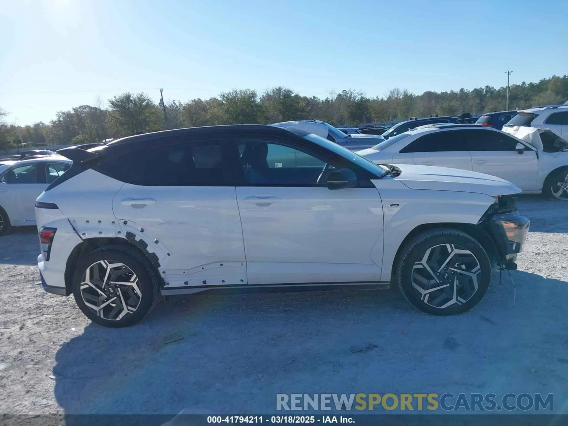 14 Photograph of a damaged car KM8HA3A36RU162744 HYUNDAI KONA 2024