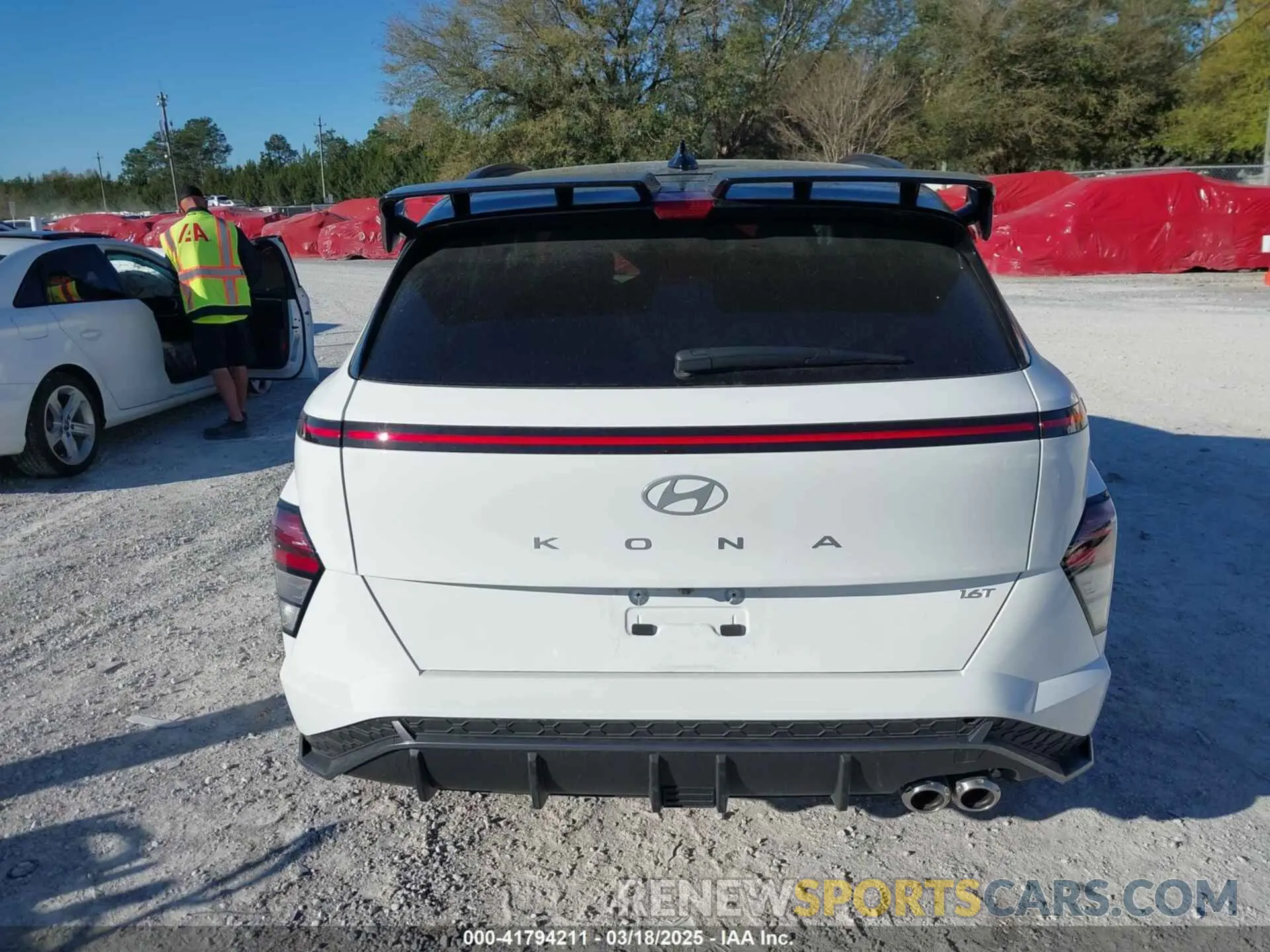 17 Photograph of a damaged car KM8HA3A36RU162744 HYUNDAI KONA 2024
