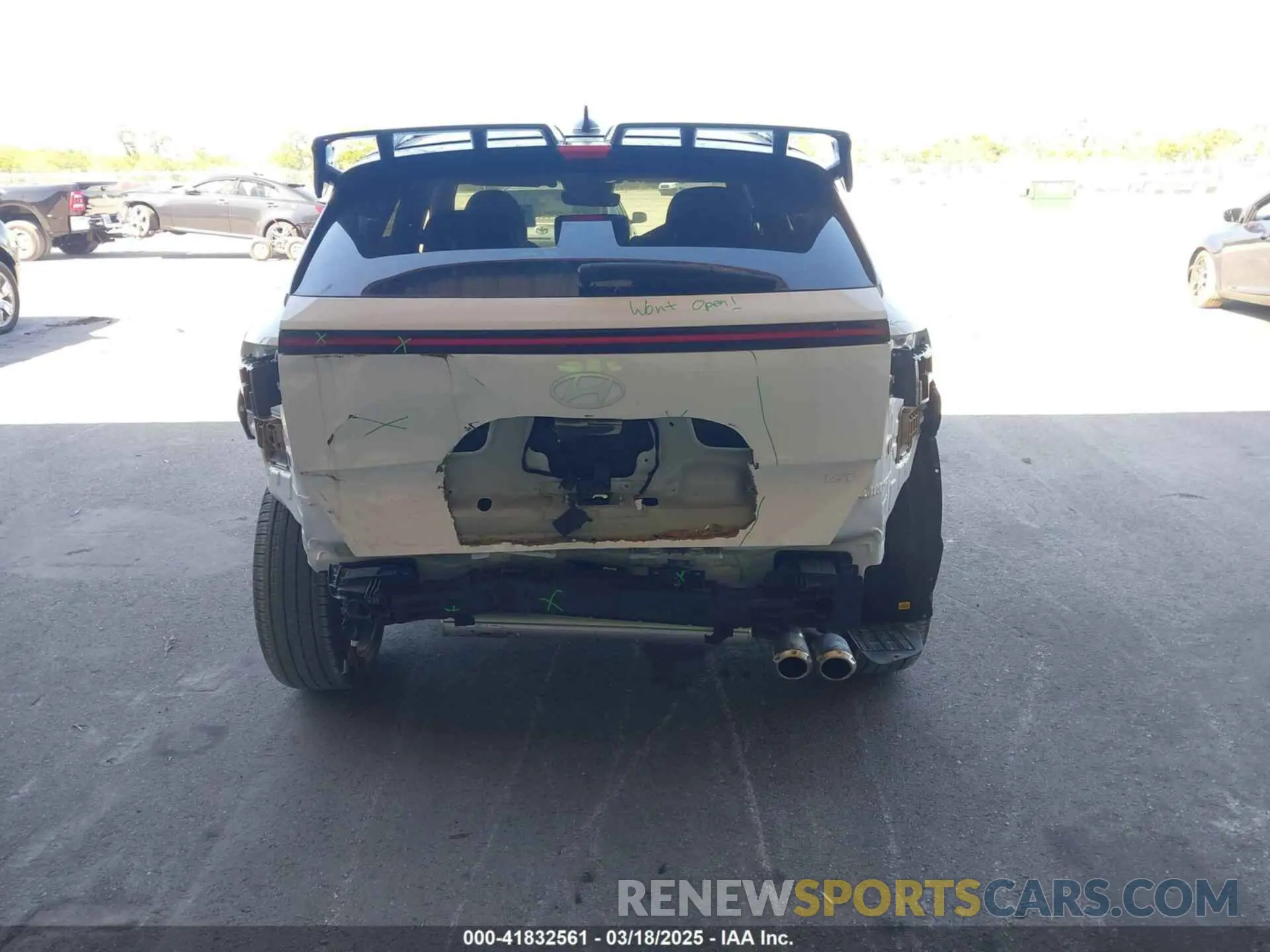 16 Photograph of a damaged car KM8HA3A38RU168402 HYUNDAI KONA 2024