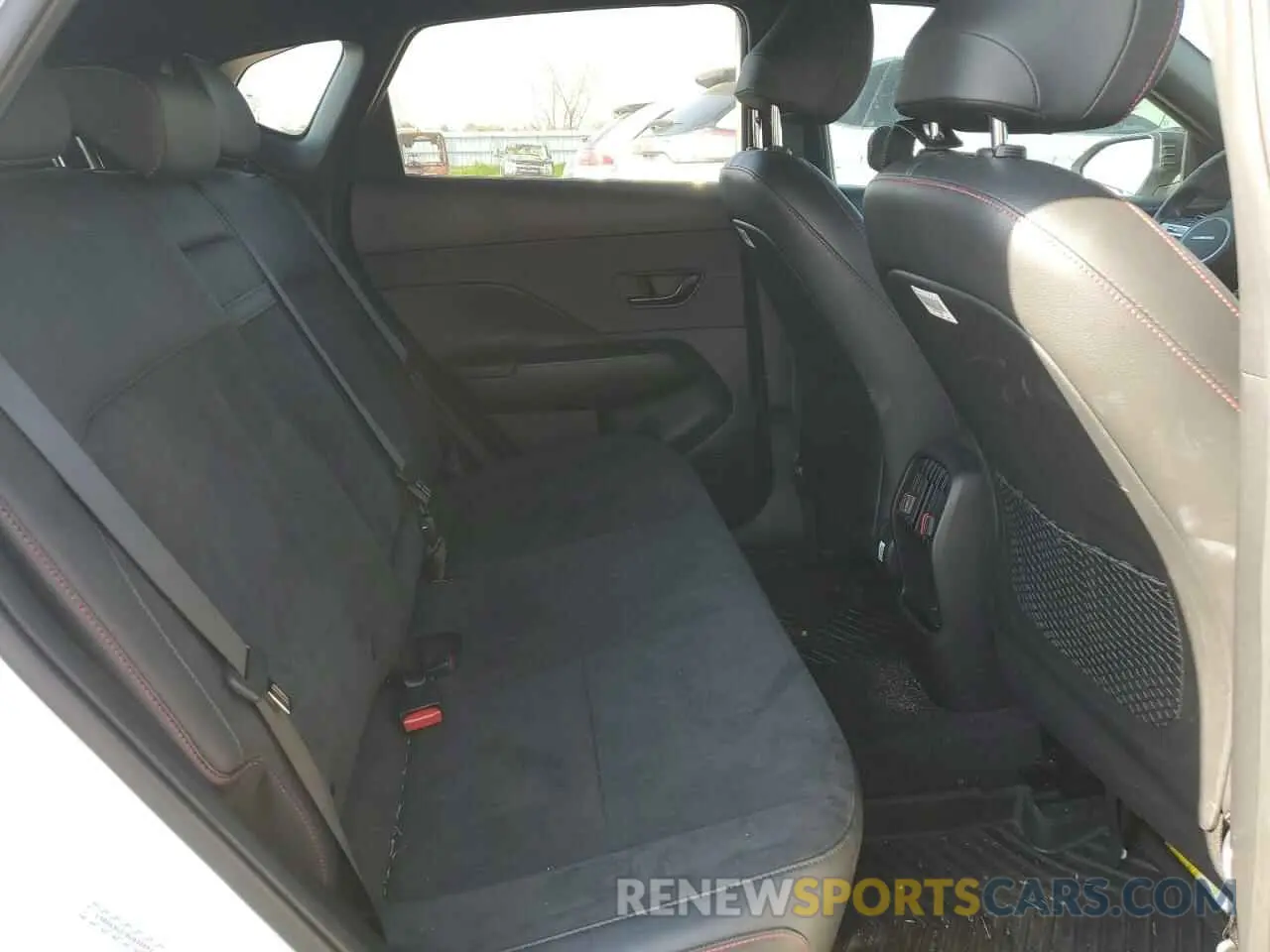 10 Photograph of a damaged car KM8HA3A3XRU034491 HYUNDAI KONA 2024