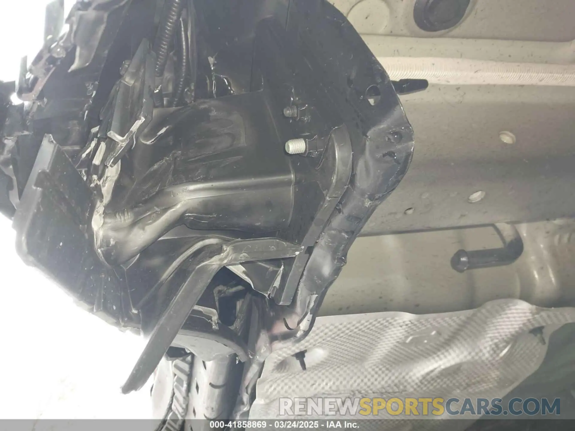 21 Photograph of a damaged car KM8HA3AB2RU184876 HYUNDAI KONA 2024