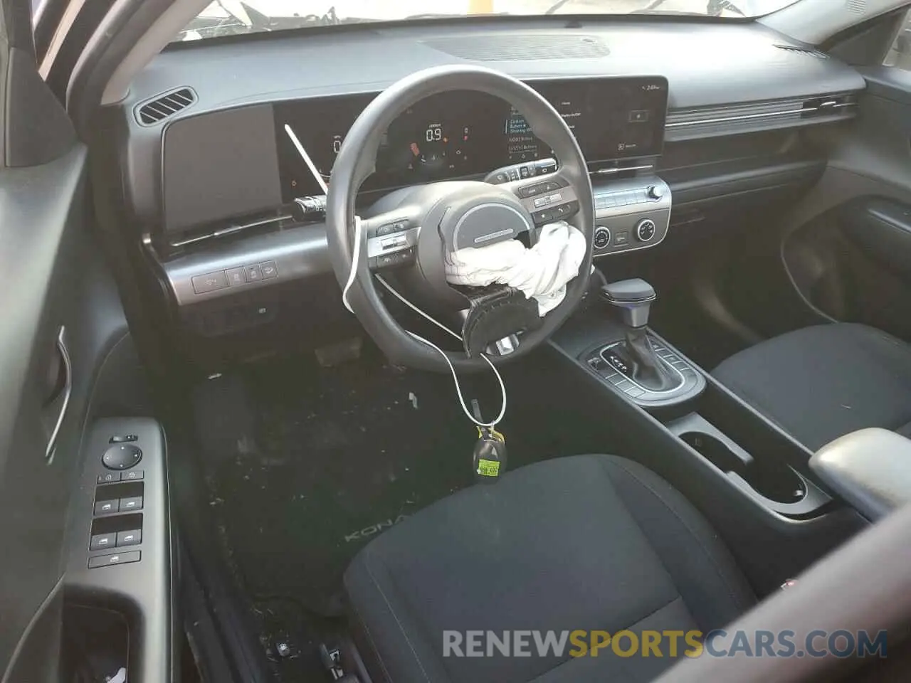 8 Photograph of a damaged car KM8HA3AB5RU040142 HYUNDAI KONA 2024