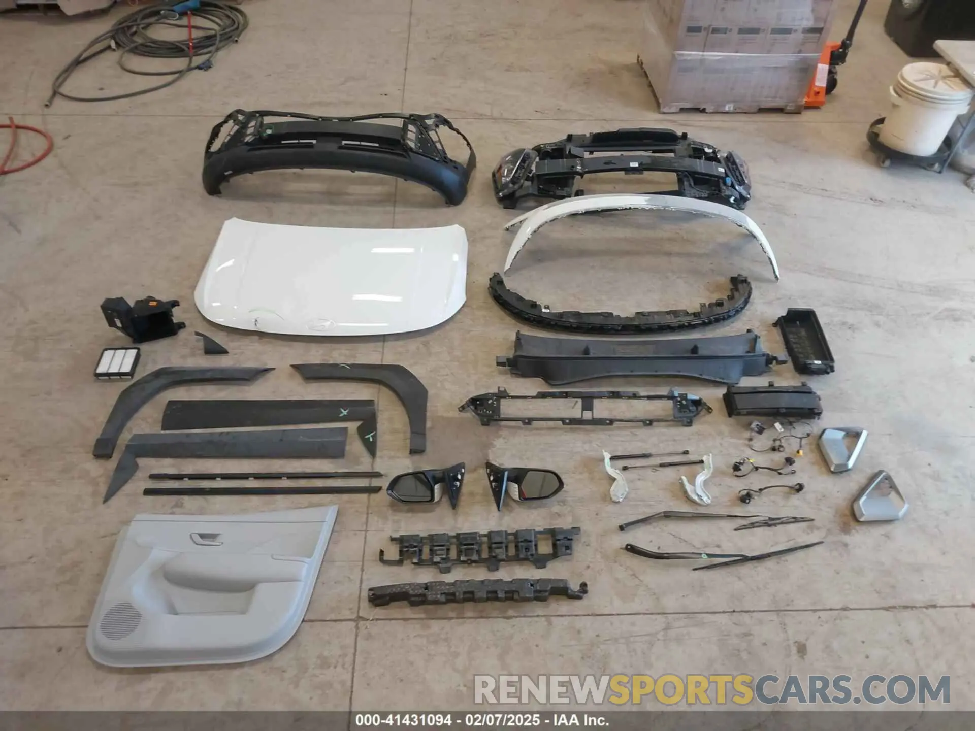 12 Photograph of a damaged car KM8HA3AB5RU121514 HYUNDAI KONA 2024