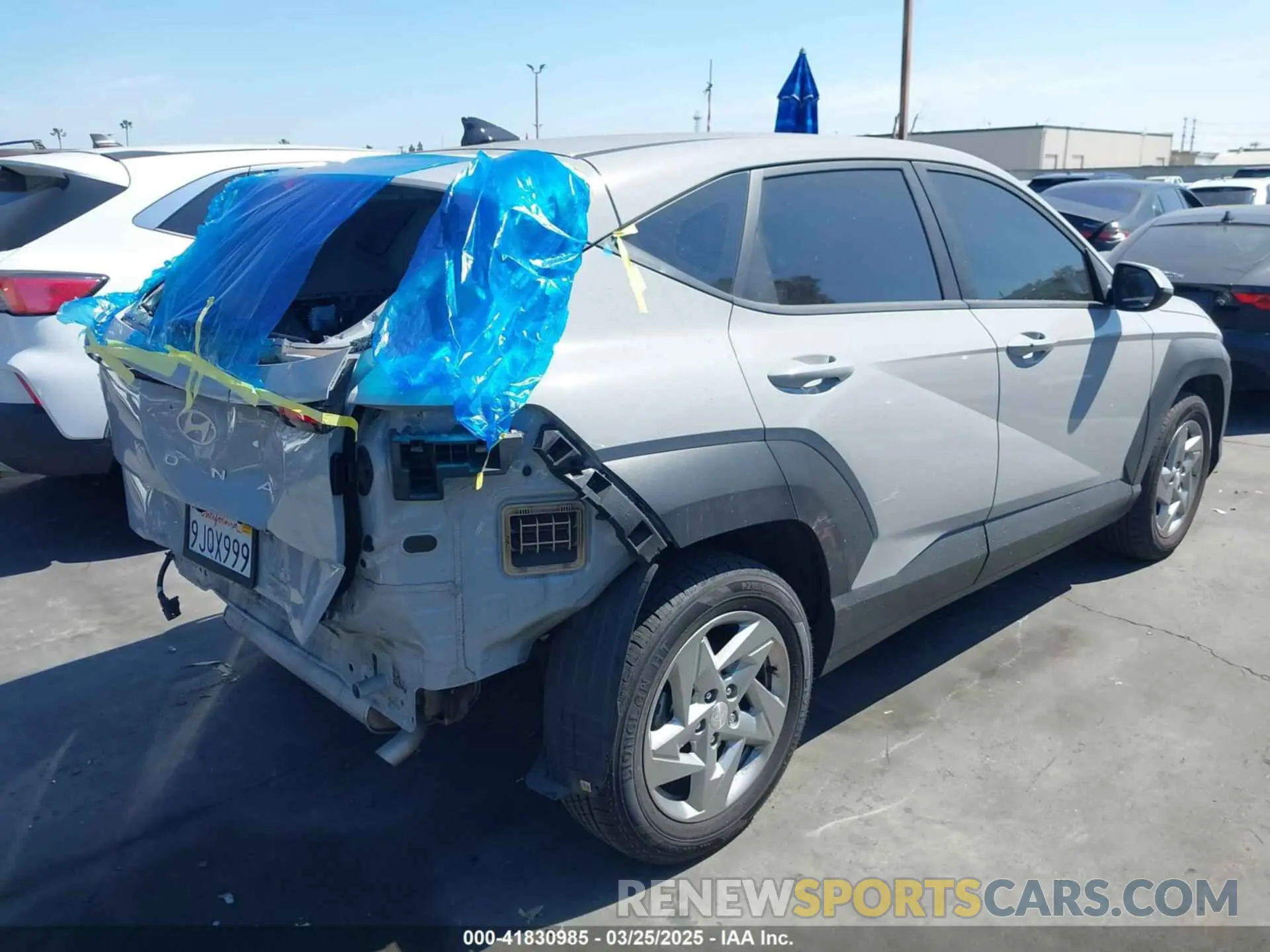 4 Photograph of a damaged car KM8HA3AB7RU041986 HYUNDAI KONA 2024