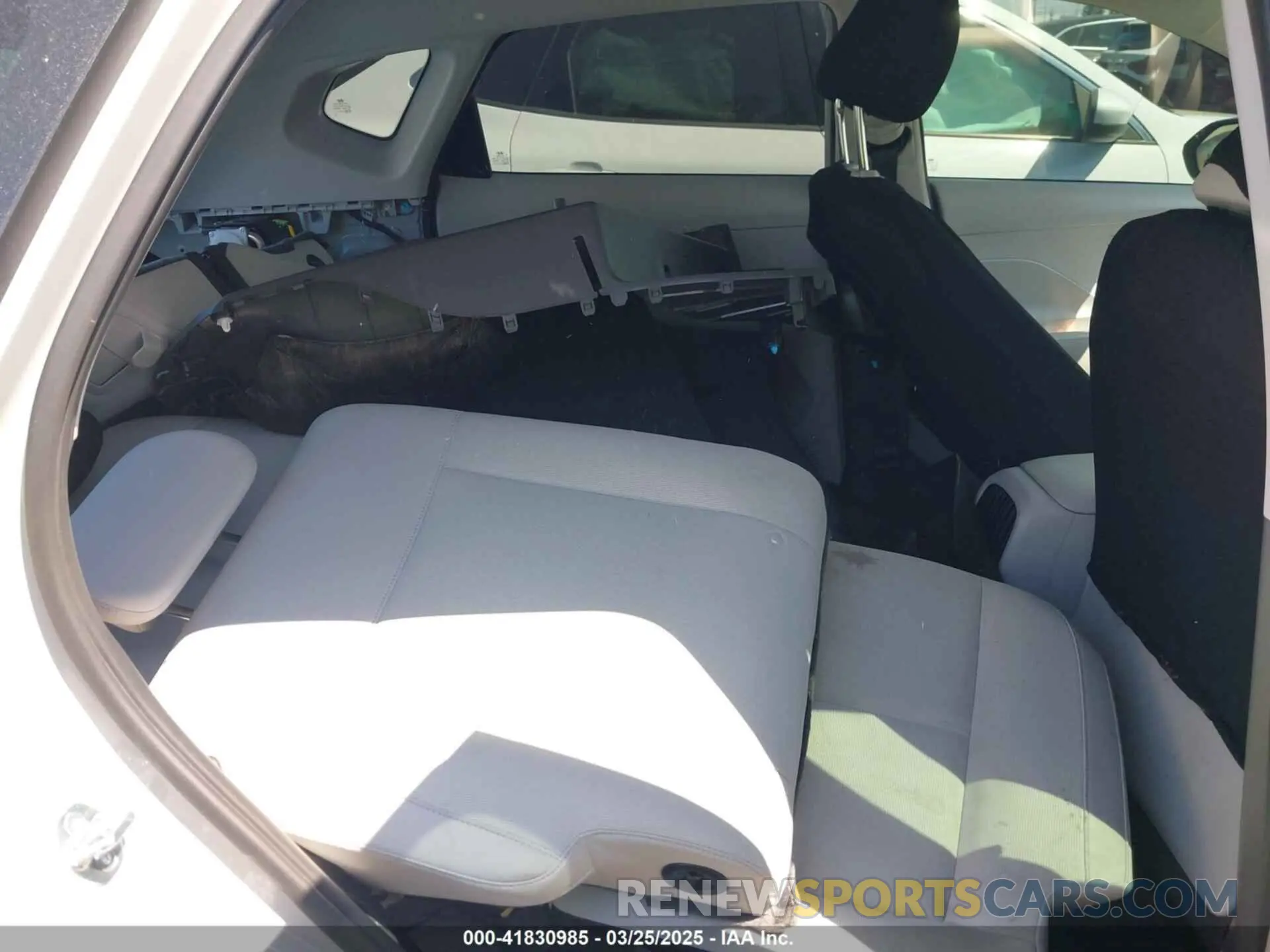 8 Photograph of a damaged car KM8HA3AB7RU041986 HYUNDAI KONA 2024