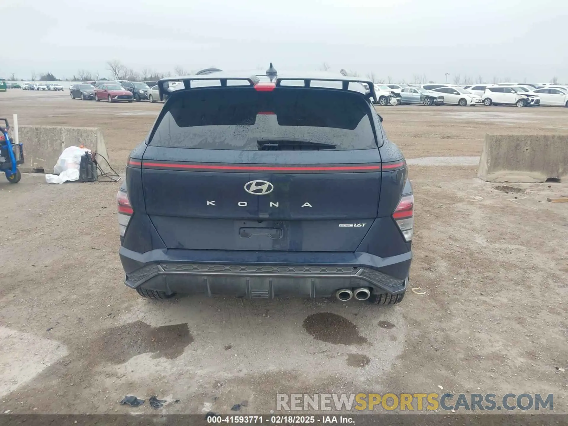 17 Photograph of a damaged car KM8HACA31RU055035 HYUNDAI KONA 2024