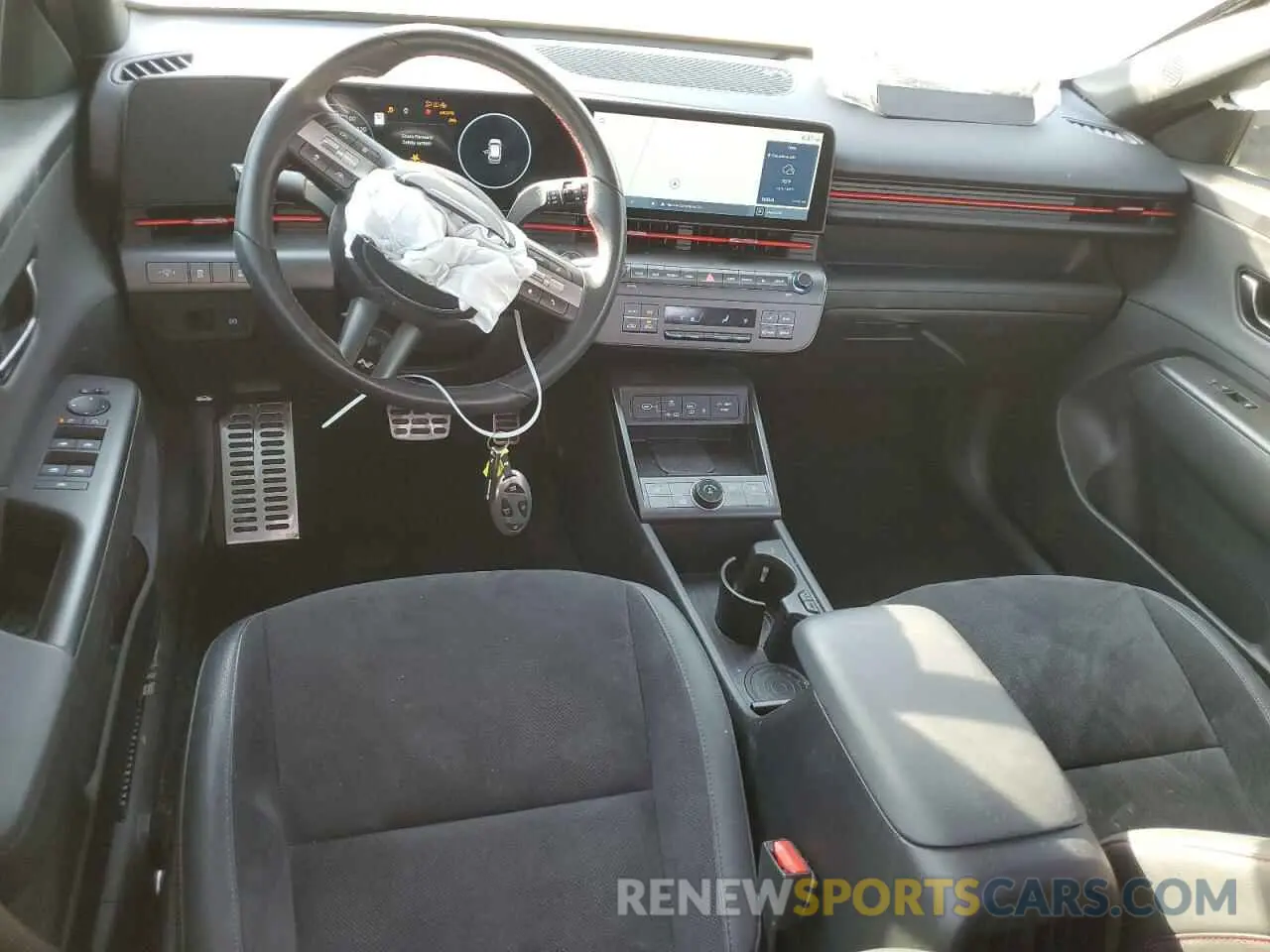 8 Photograph of a damaged car KM8HACA3XRU031865 HYUNDAI KONA 2024