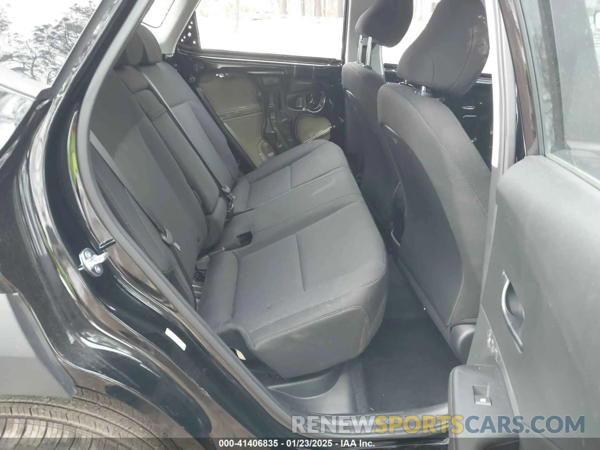 8 Photograph of a damaged car KM8HACAB1RU138746 HYUNDAI KONA 2024