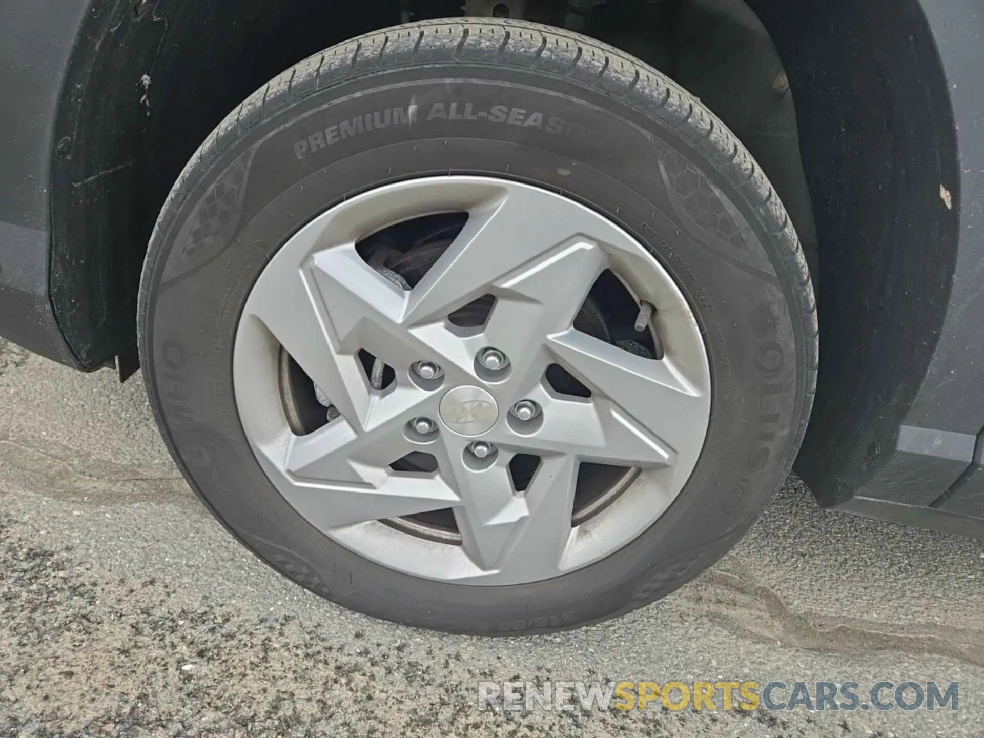 24 Photograph of a damaged car KM8HACAB6RU146258 HYUNDAI KONA 2024