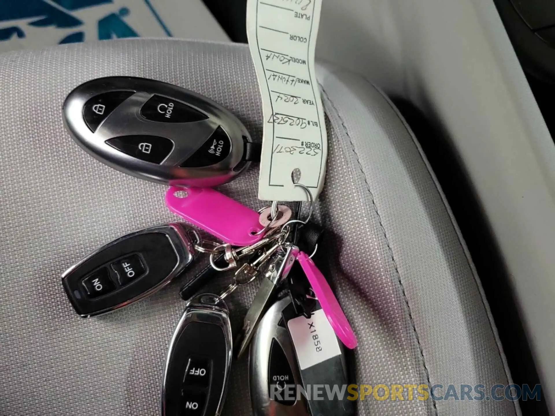 33 Photograph of a damaged car KM8HACAB6RU146258 HYUNDAI KONA 2024