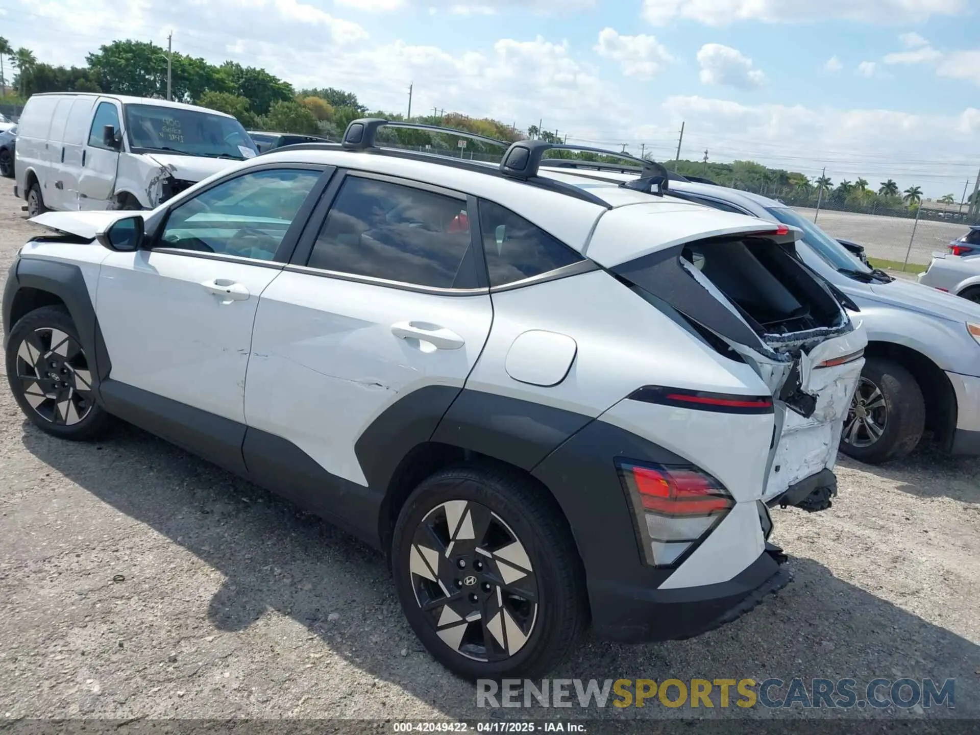 3 Photograph of a damaged car KM8HB3AB0RU109915 HYUNDAI KONA 2024