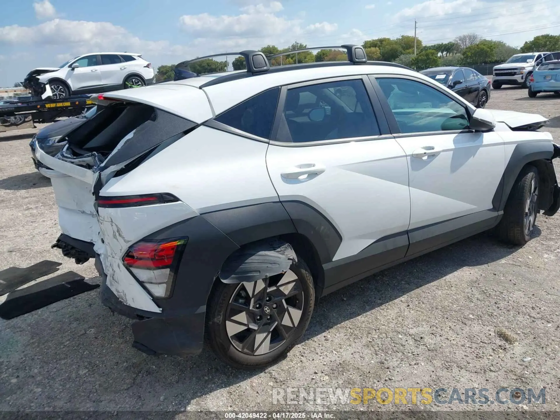 4 Photograph of a damaged car KM8HB3AB0RU109915 HYUNDAI KONA 2024